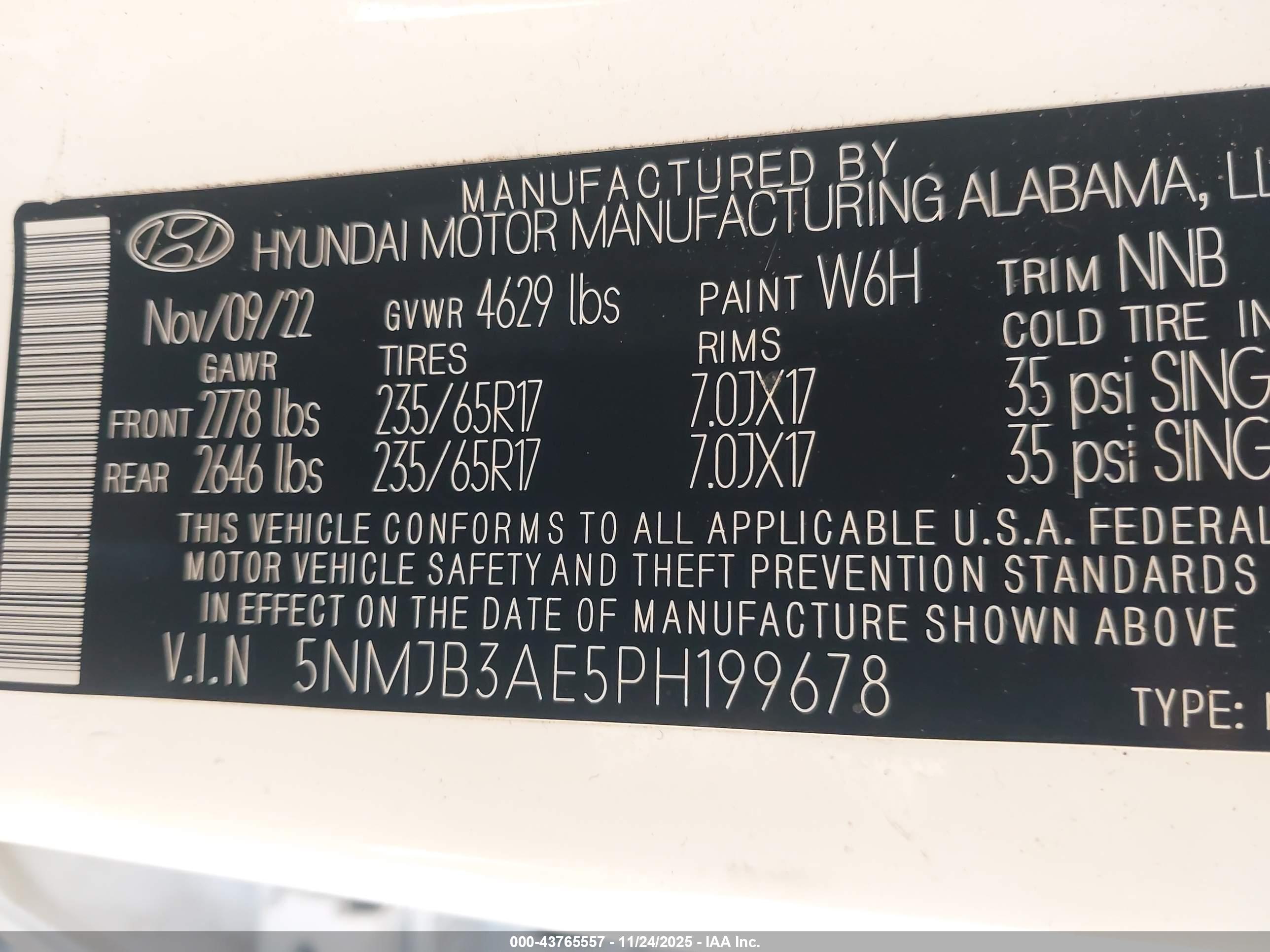 HYUNDAI TUCSON image 9