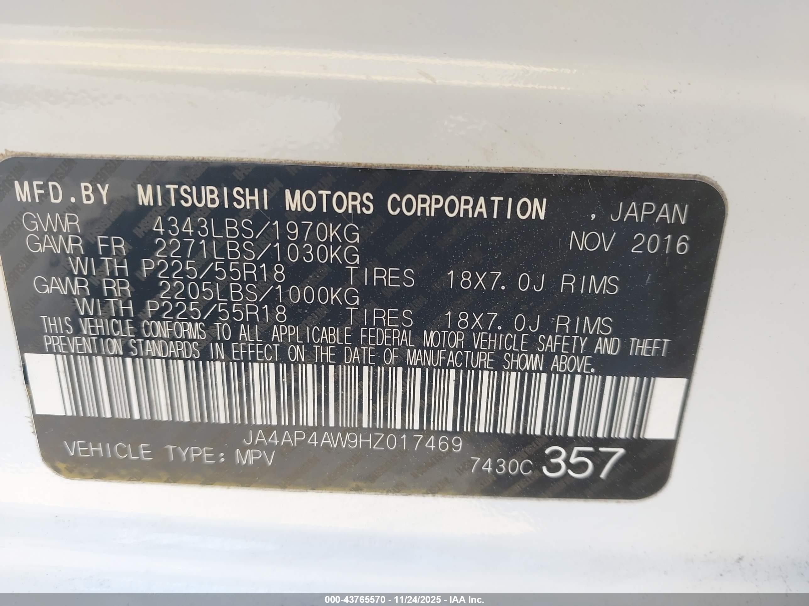 MITSUBISHI OUTLANDER image 9