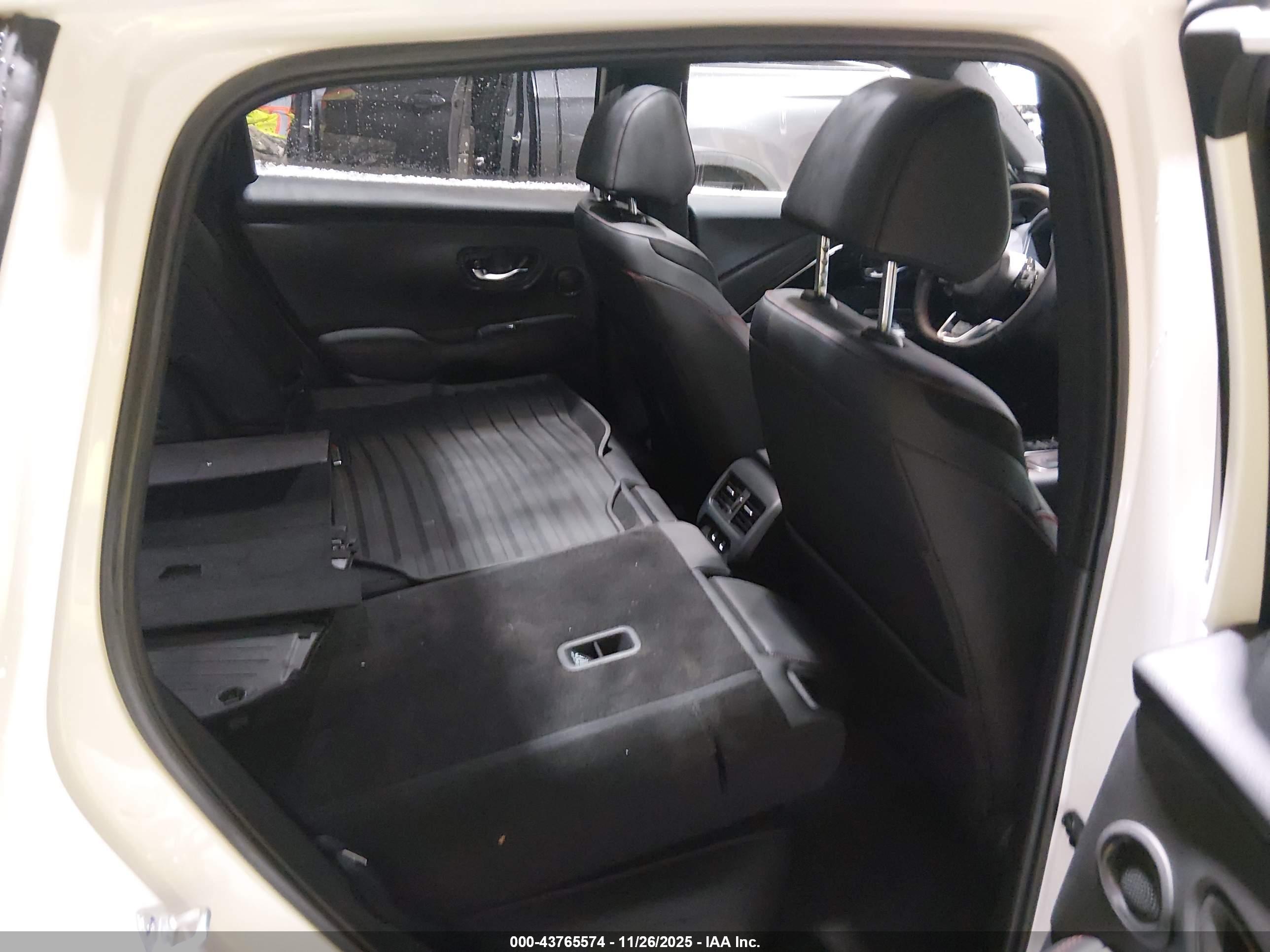 ACURA ADX image 8