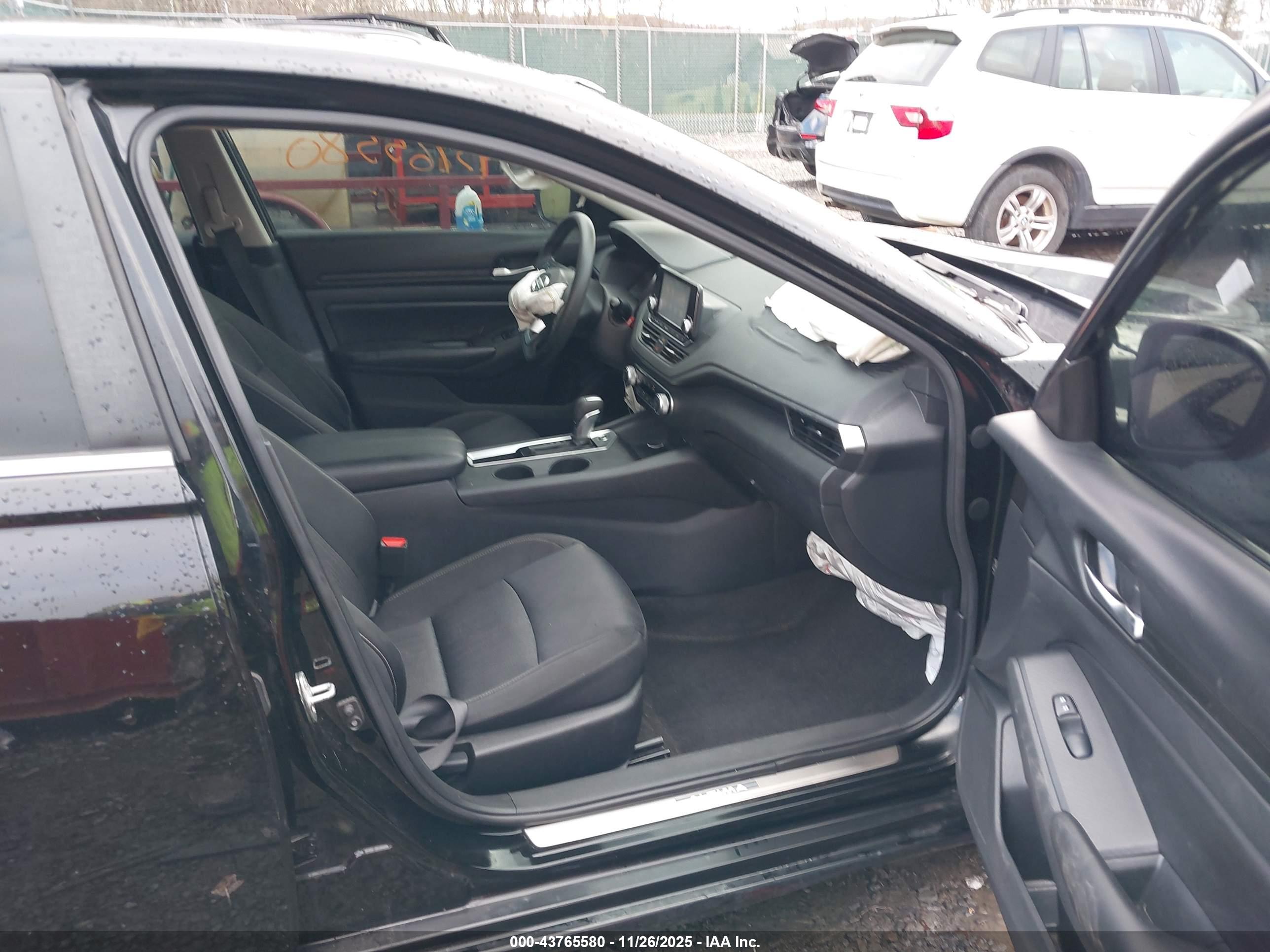 NISSAN ALTIMA image 5