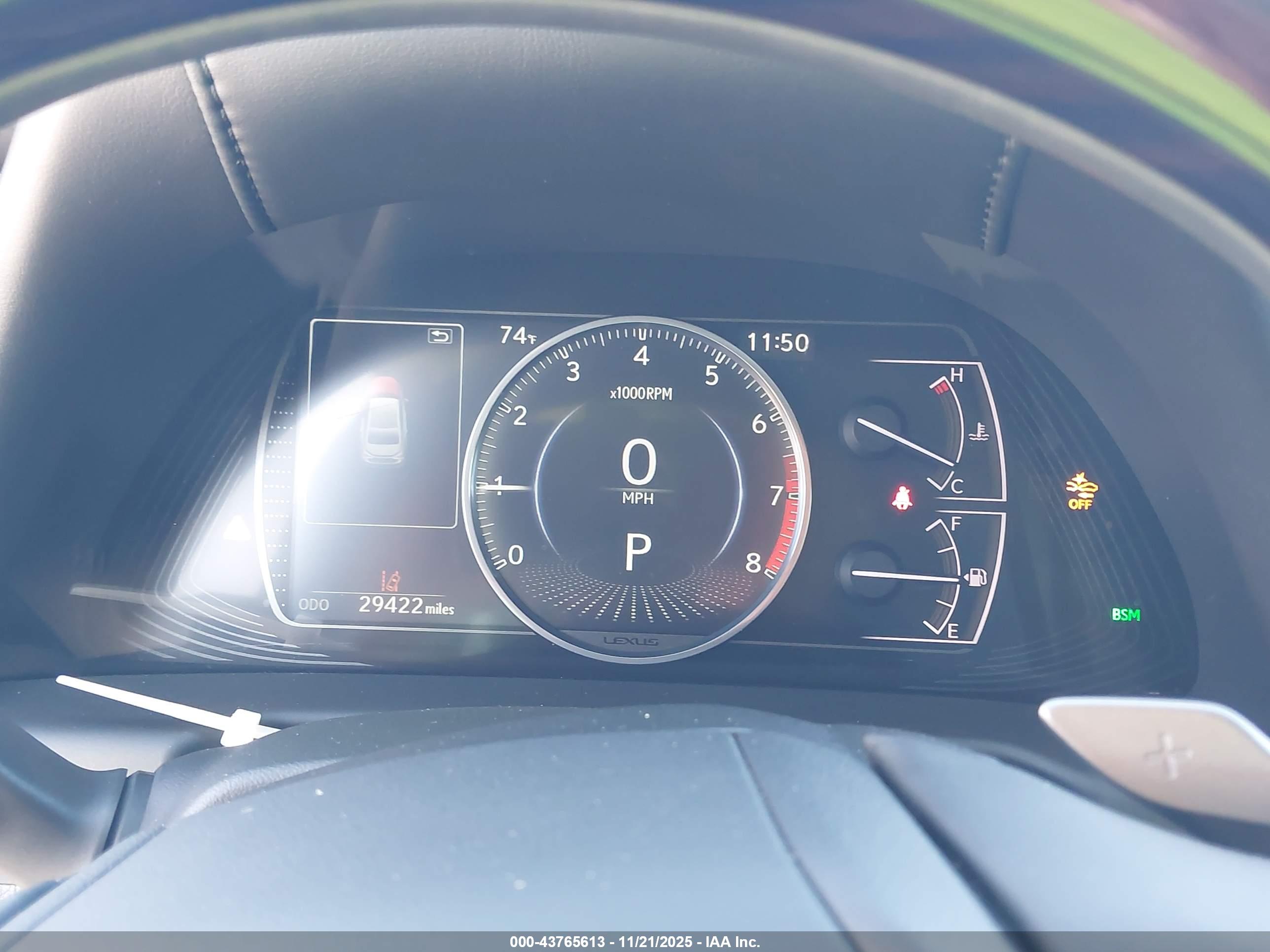 LEXUS ES image 7