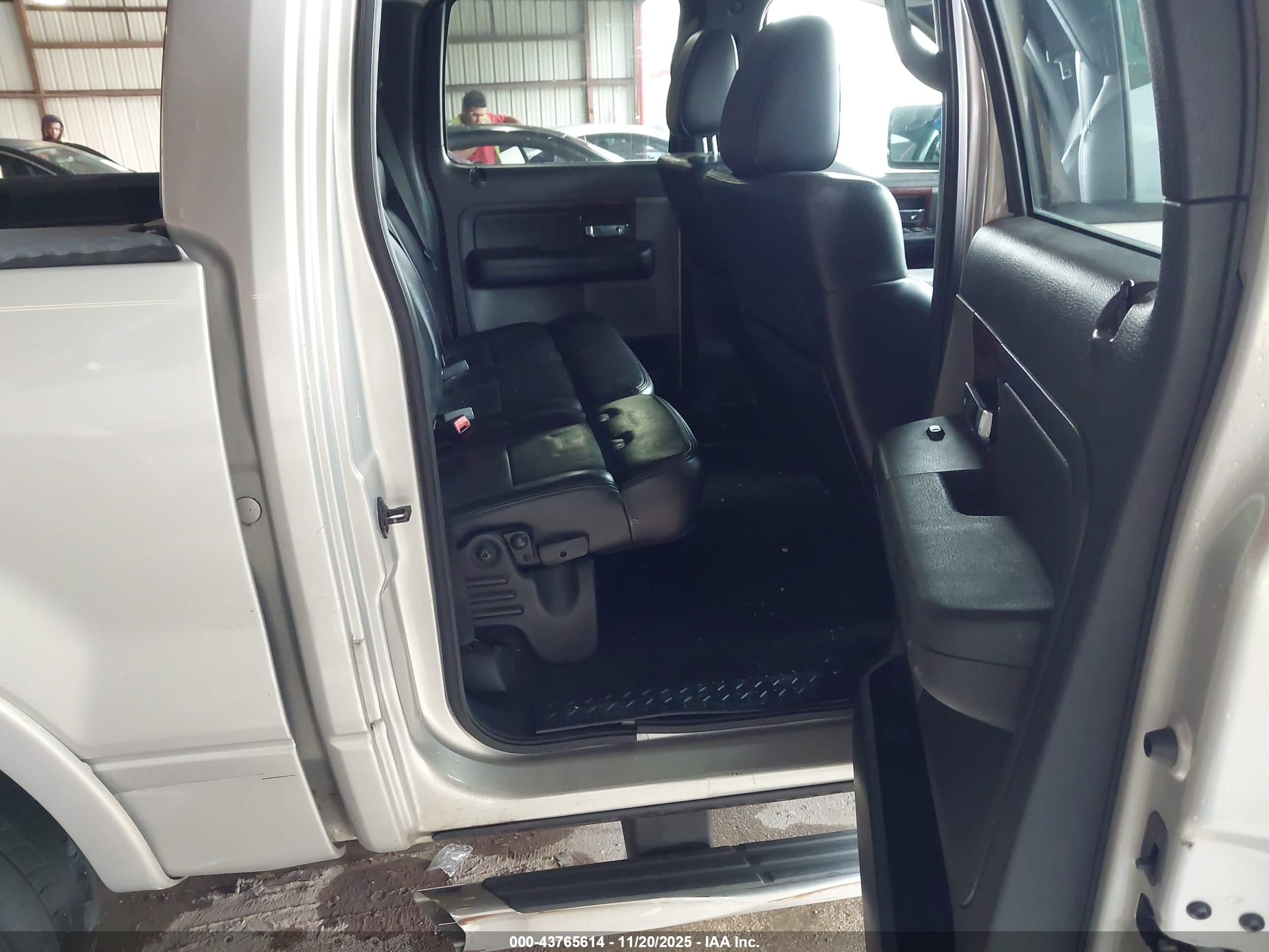 FORD F-150 image 8