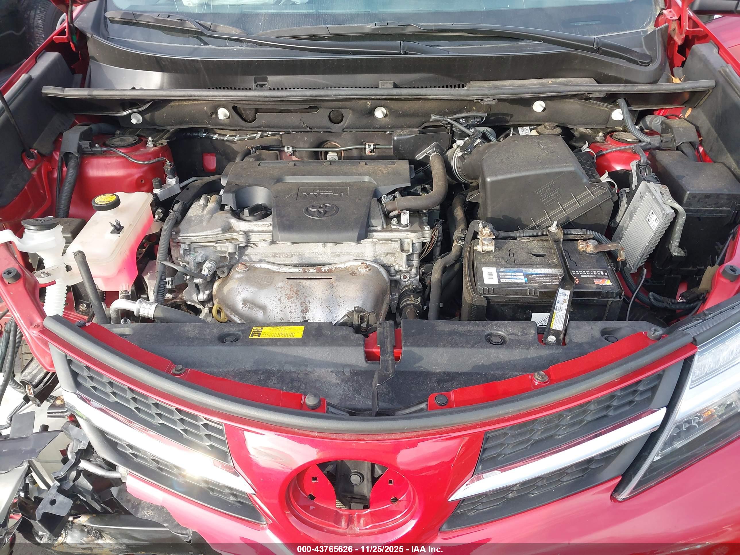 TOYOTA RAV4 image 10