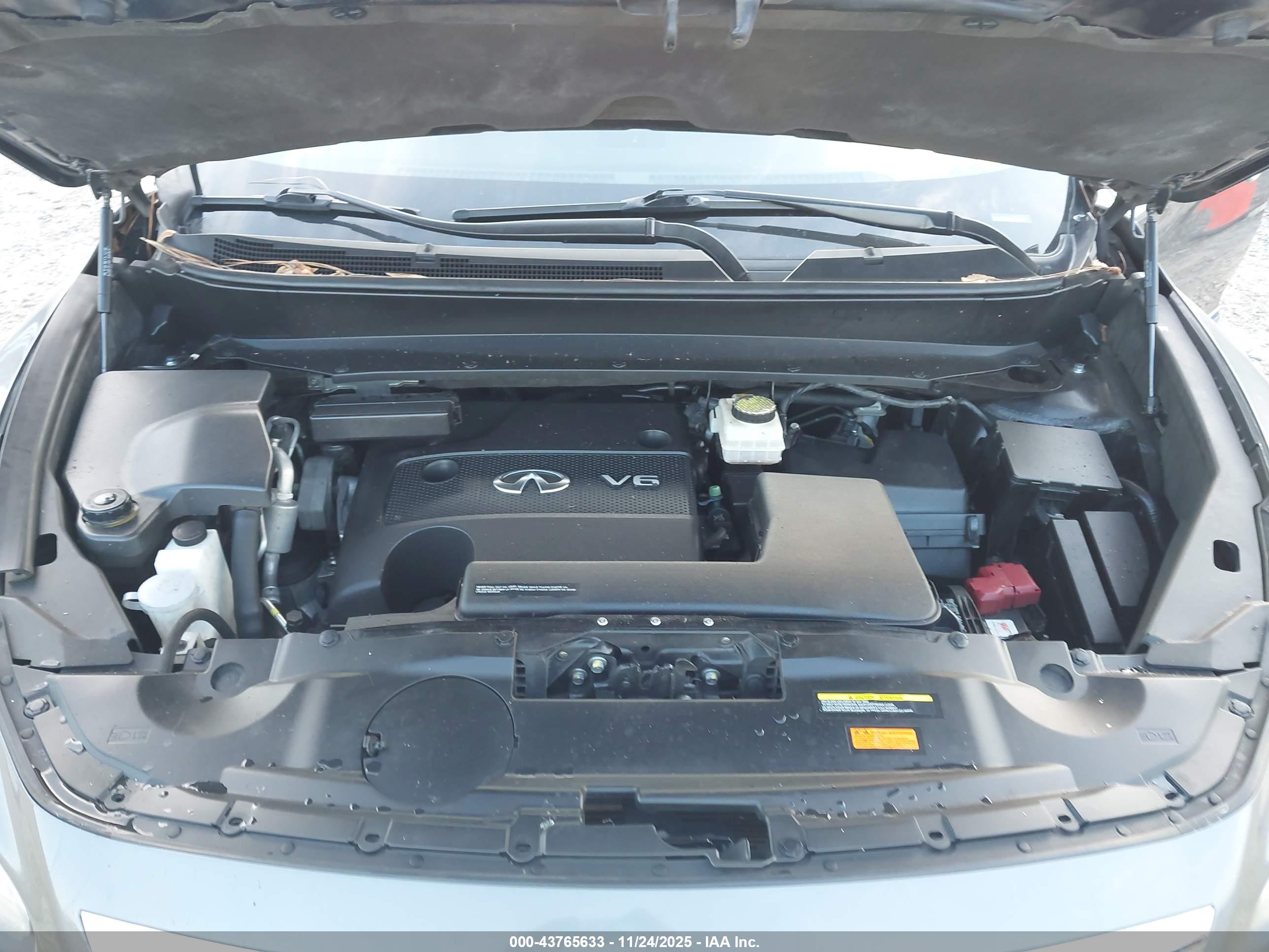 INFINITI QX60 image 10