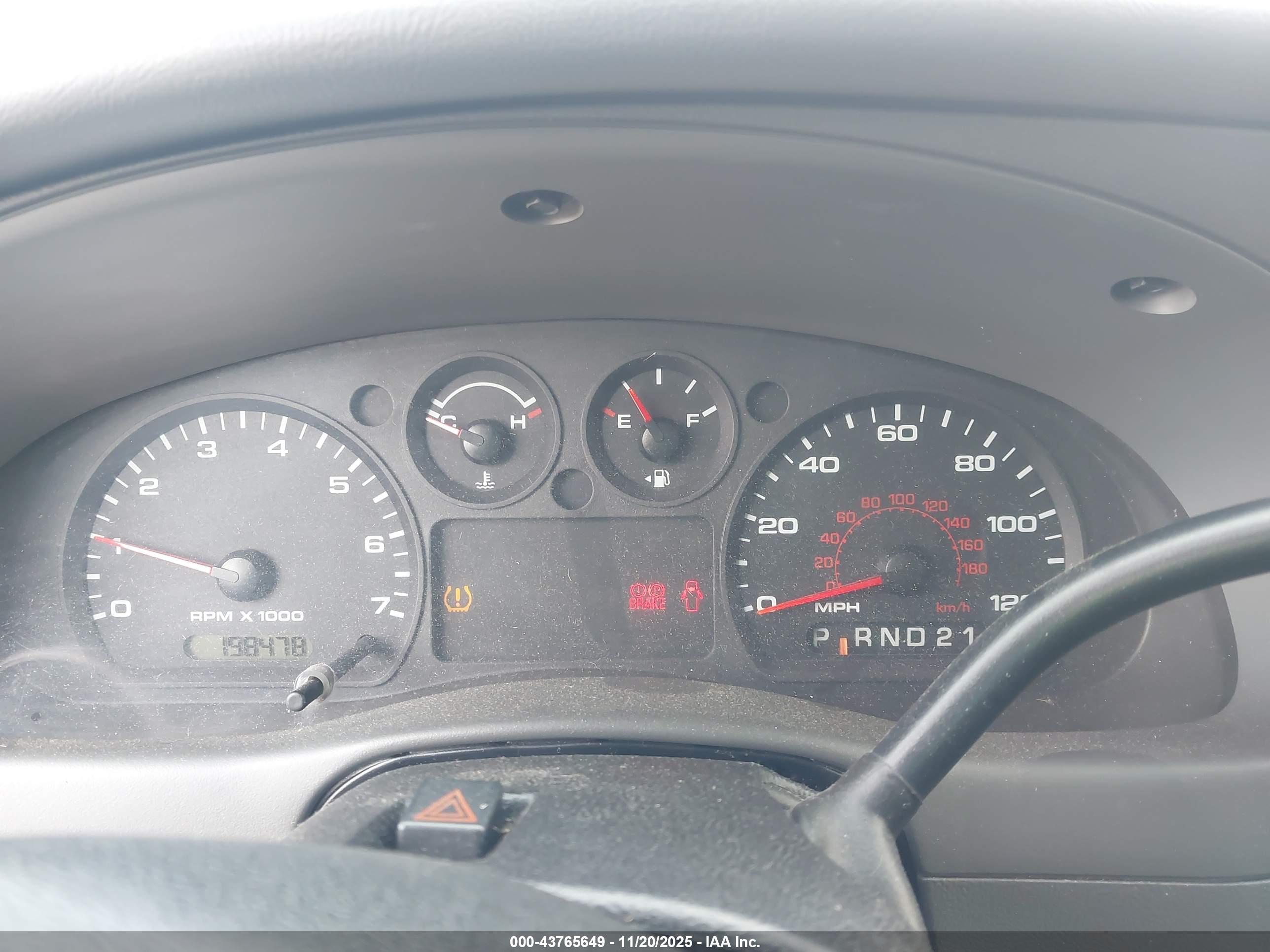 FORD RANGER image 7