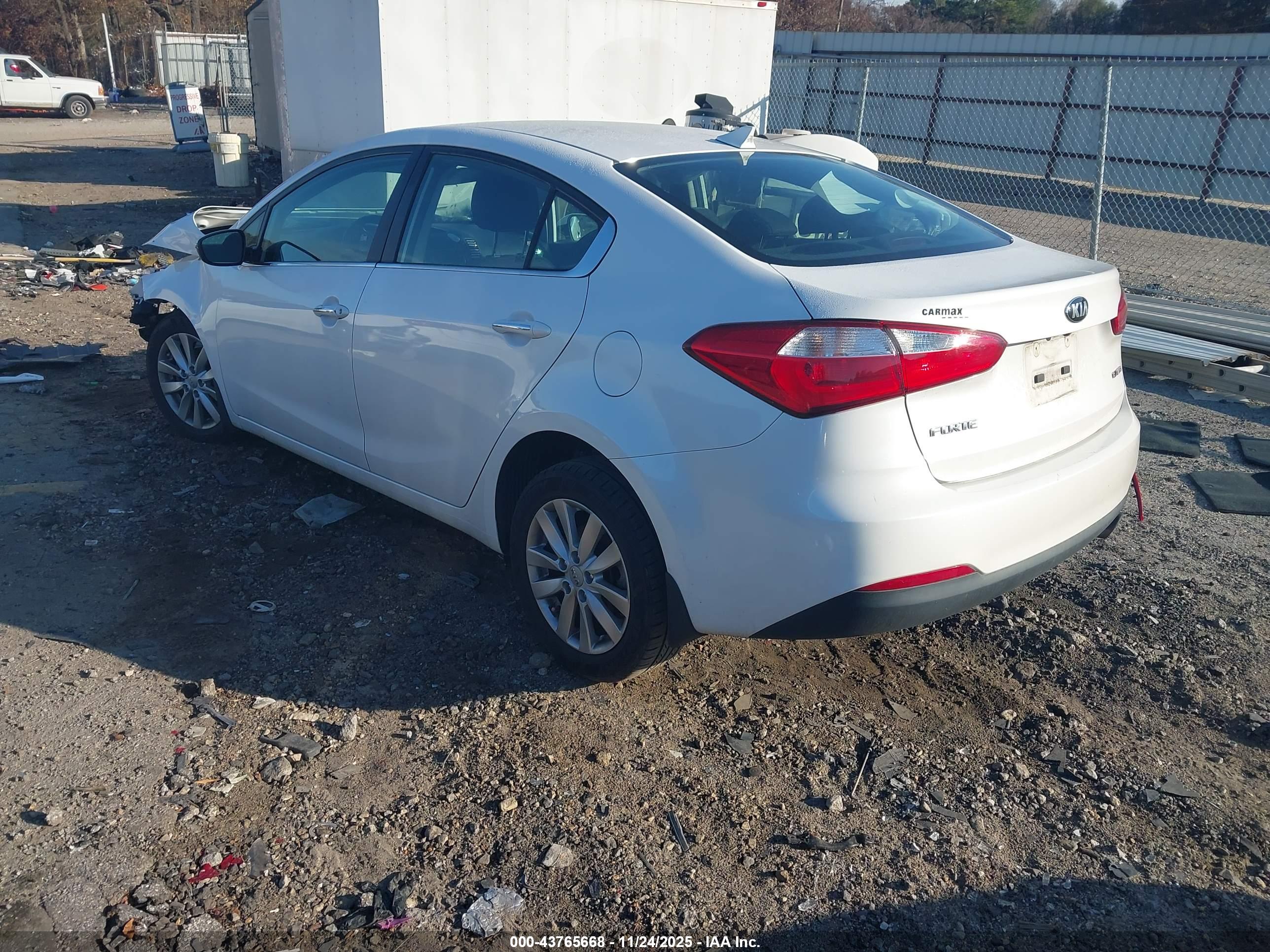 KIA FORTE image 3