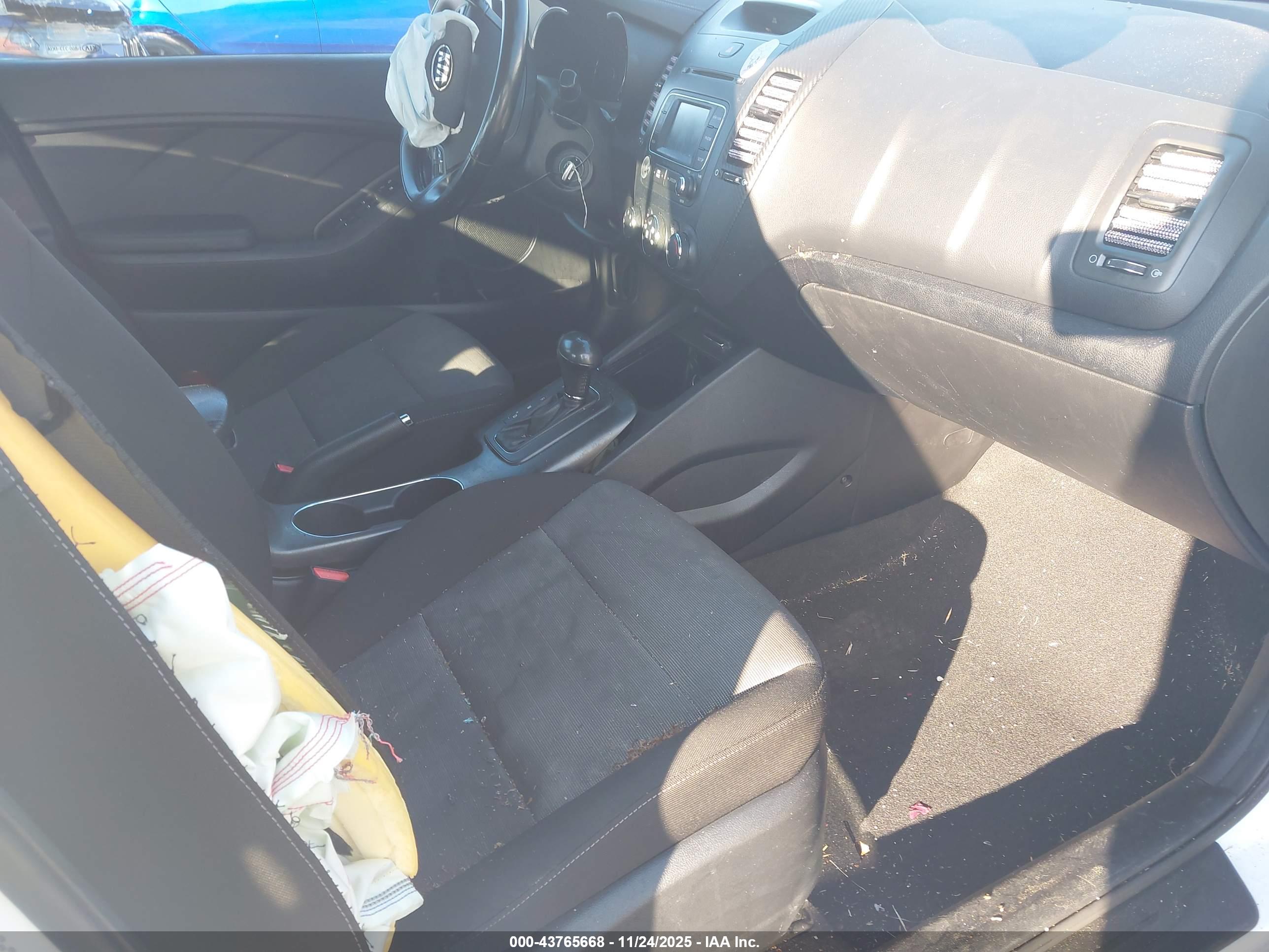 KIA FORTE image 5