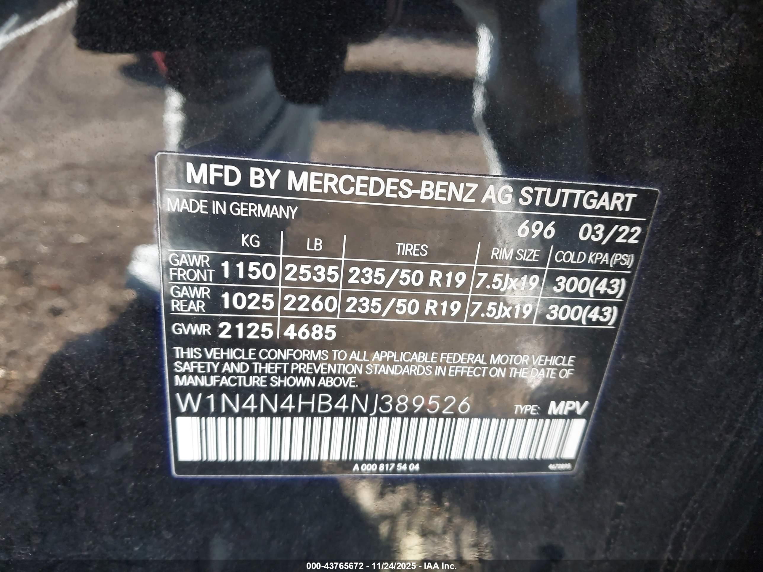 MERCEDES-BENZ GLA image 9