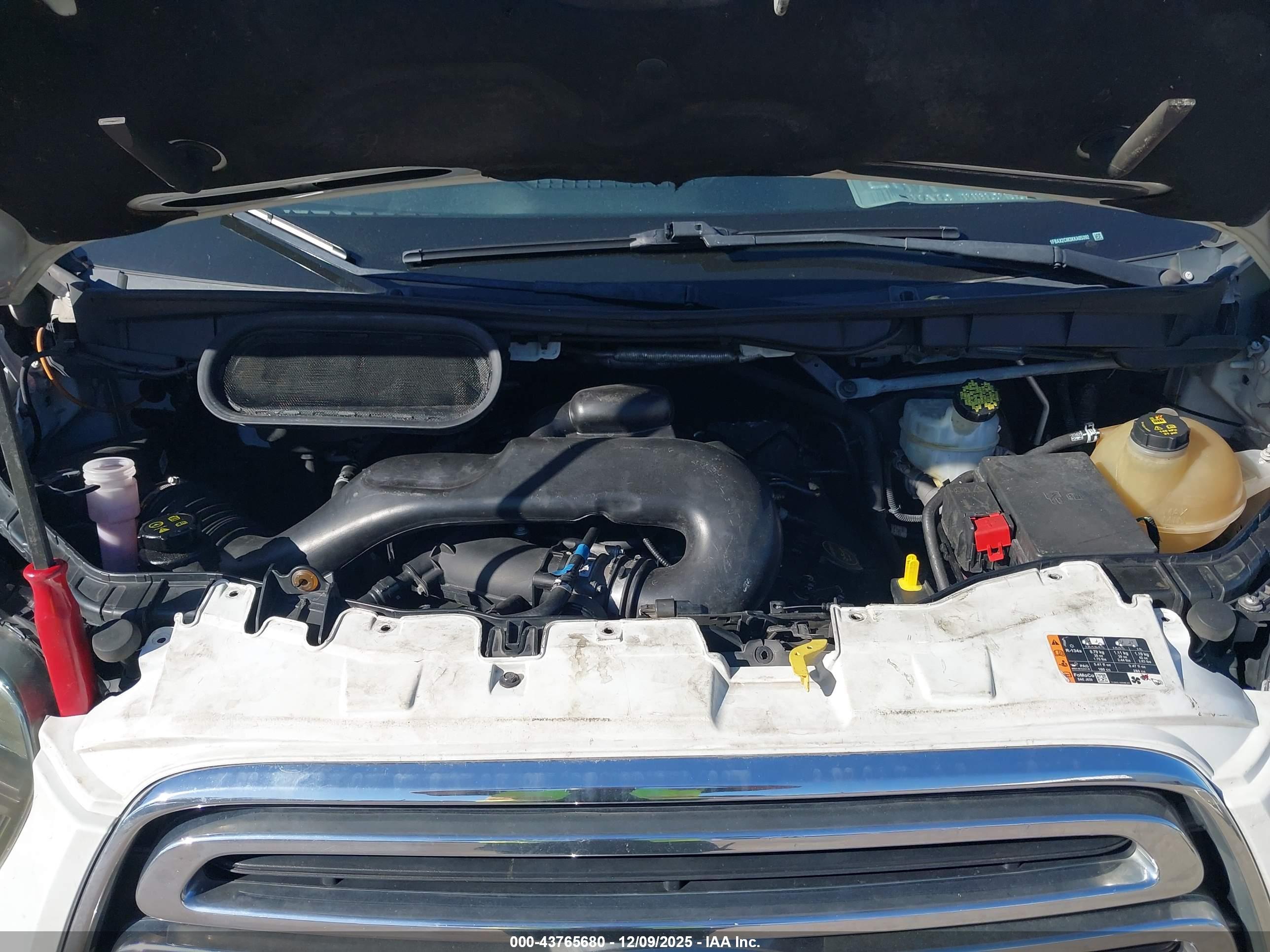 FORD TRANSIT-350 image 10
