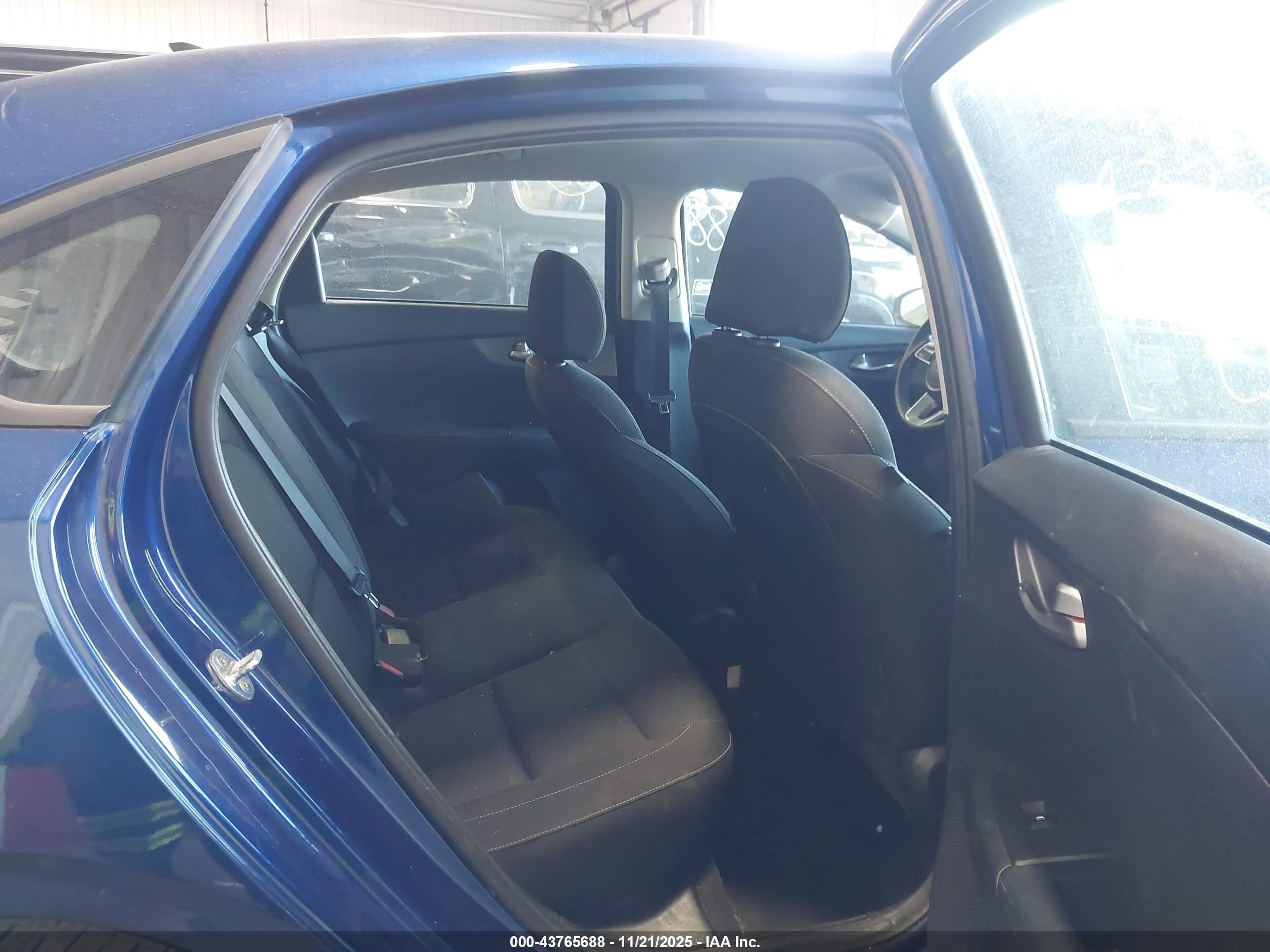 KIA FORTE image 8