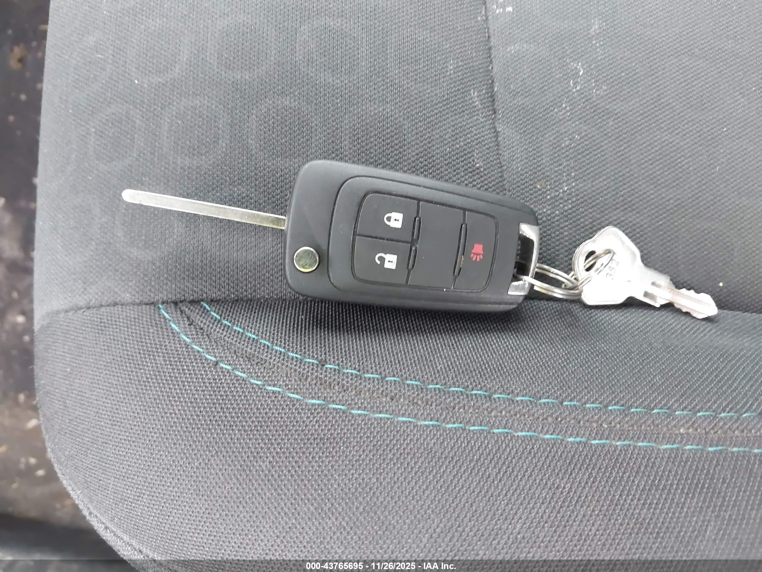 CHEVROLET TRAX image 11