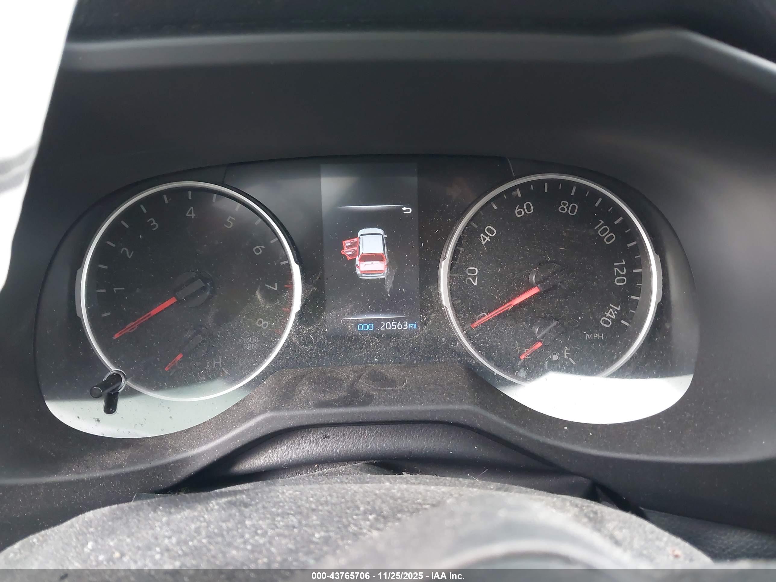 TOYOTA RAV4 image 7