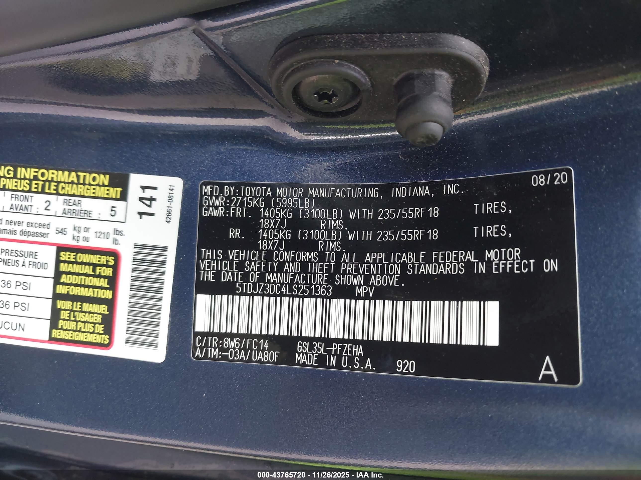 TOYOTA SIENNA image 9