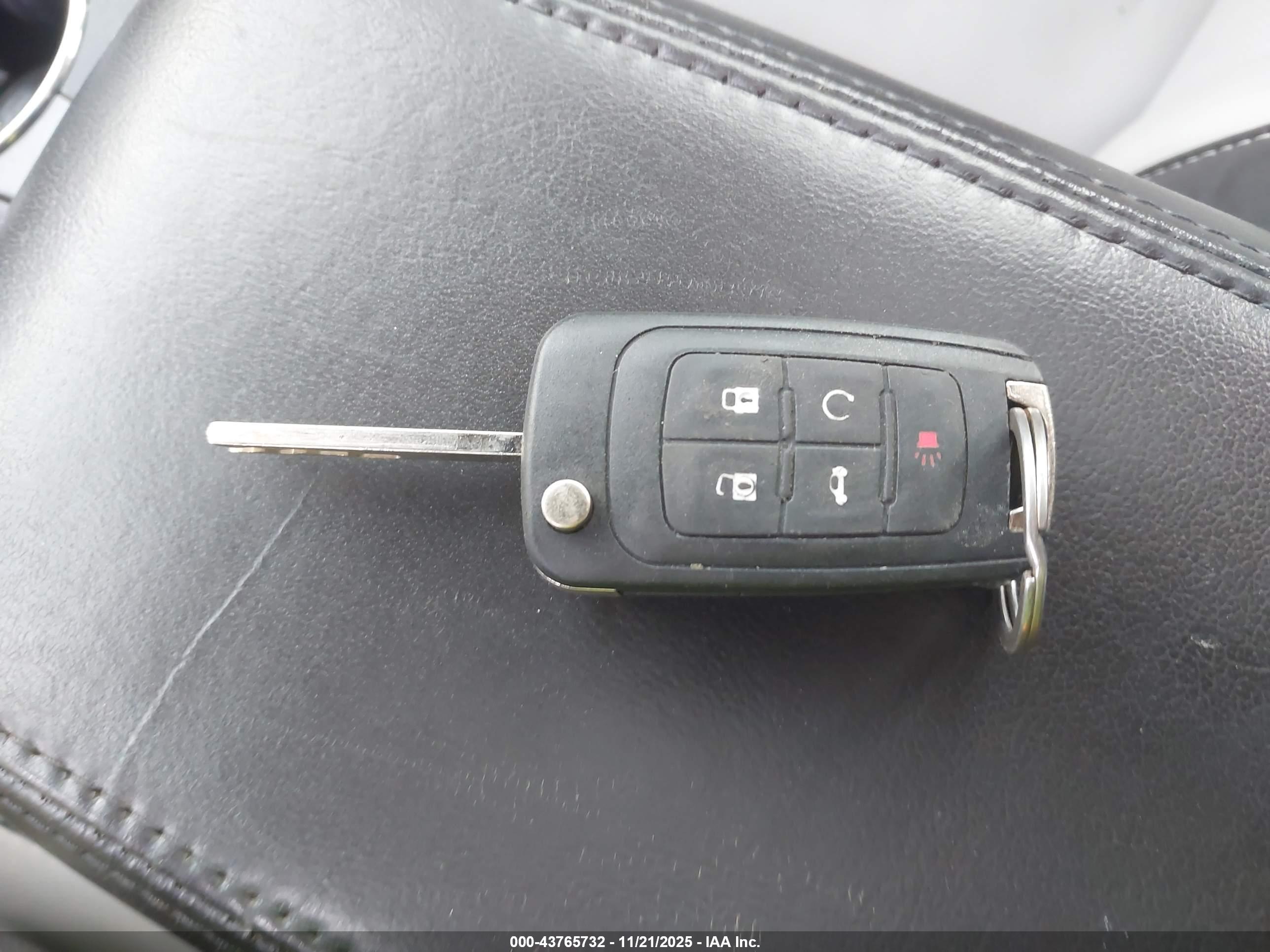 GMC TERRAIN image 11