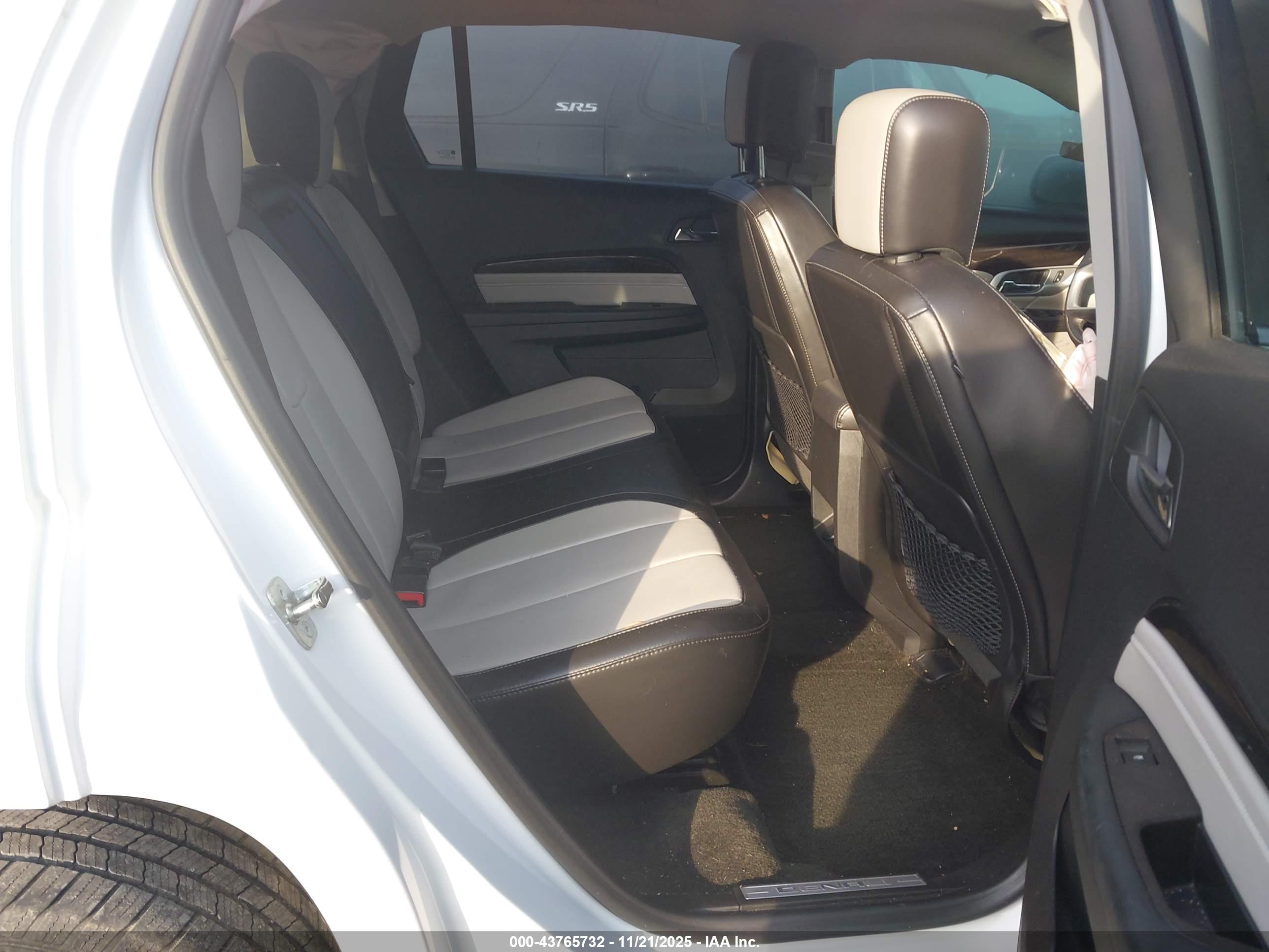 GMC TERRAIN image 8