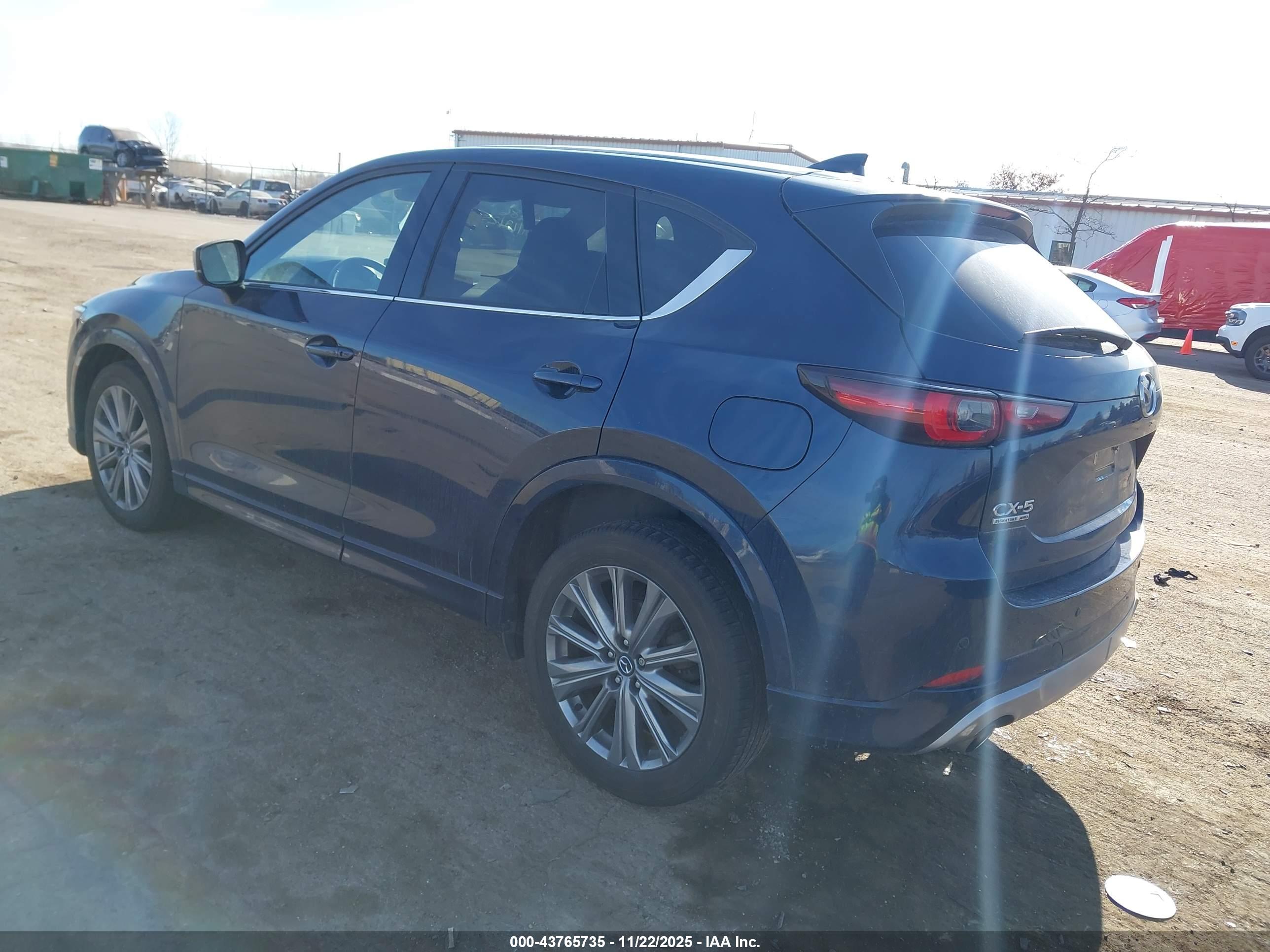 MAZDA CX-5 image 3