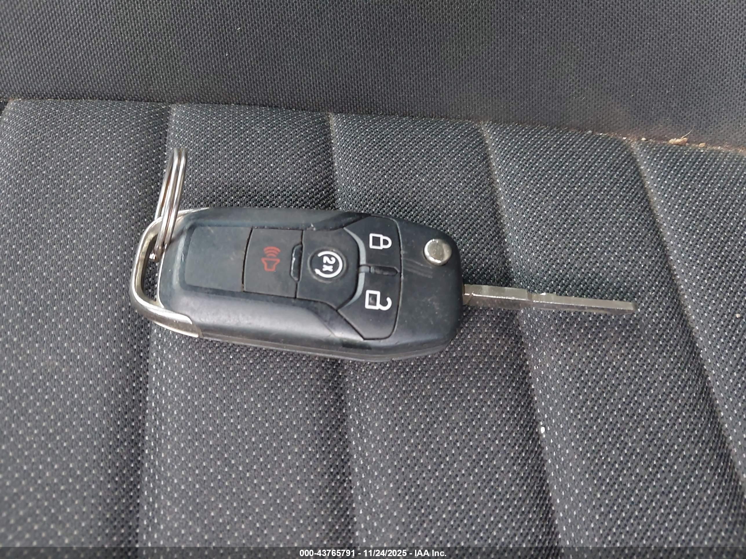 FORD RANGER image 11
