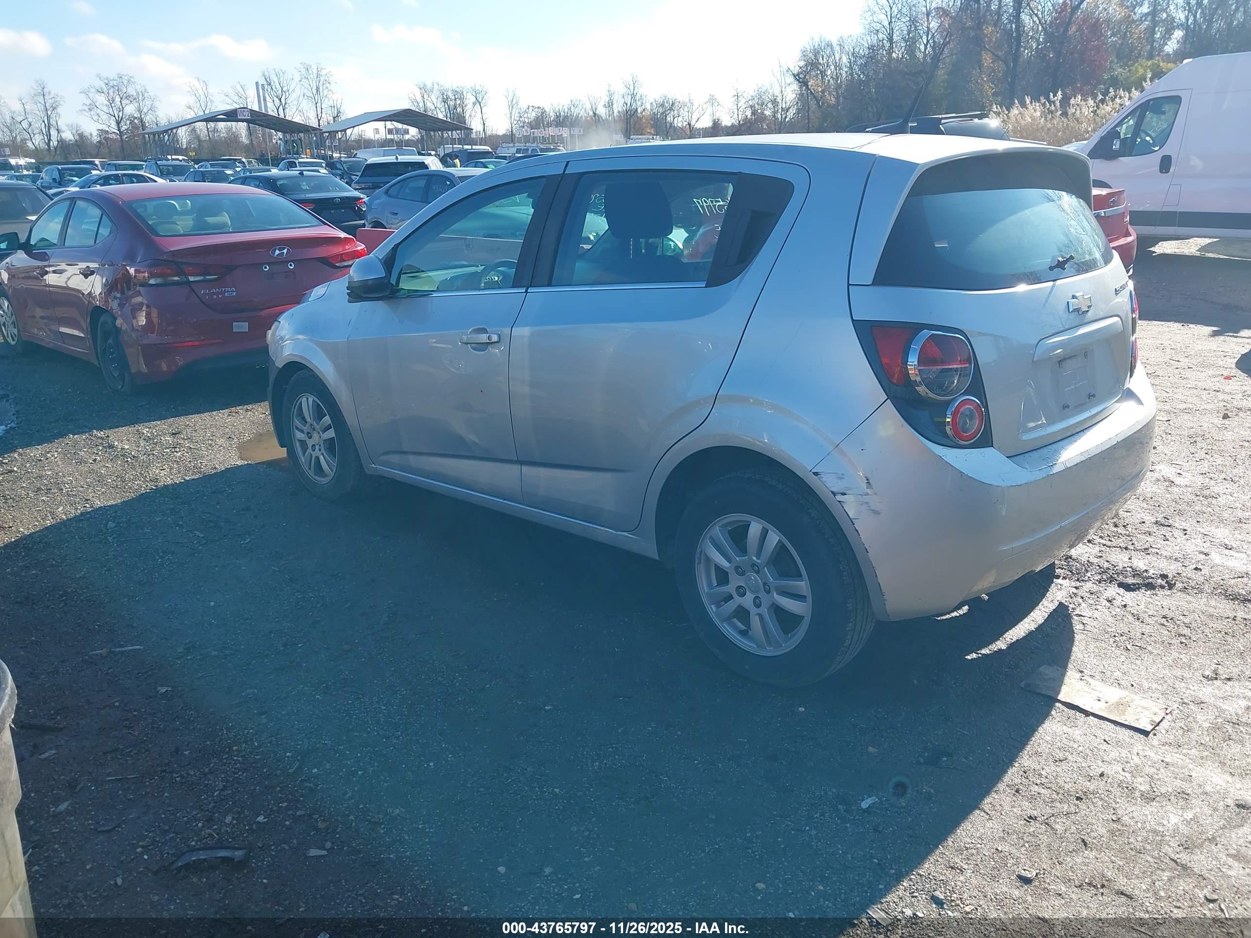 CHEVROLET SONIC image 3