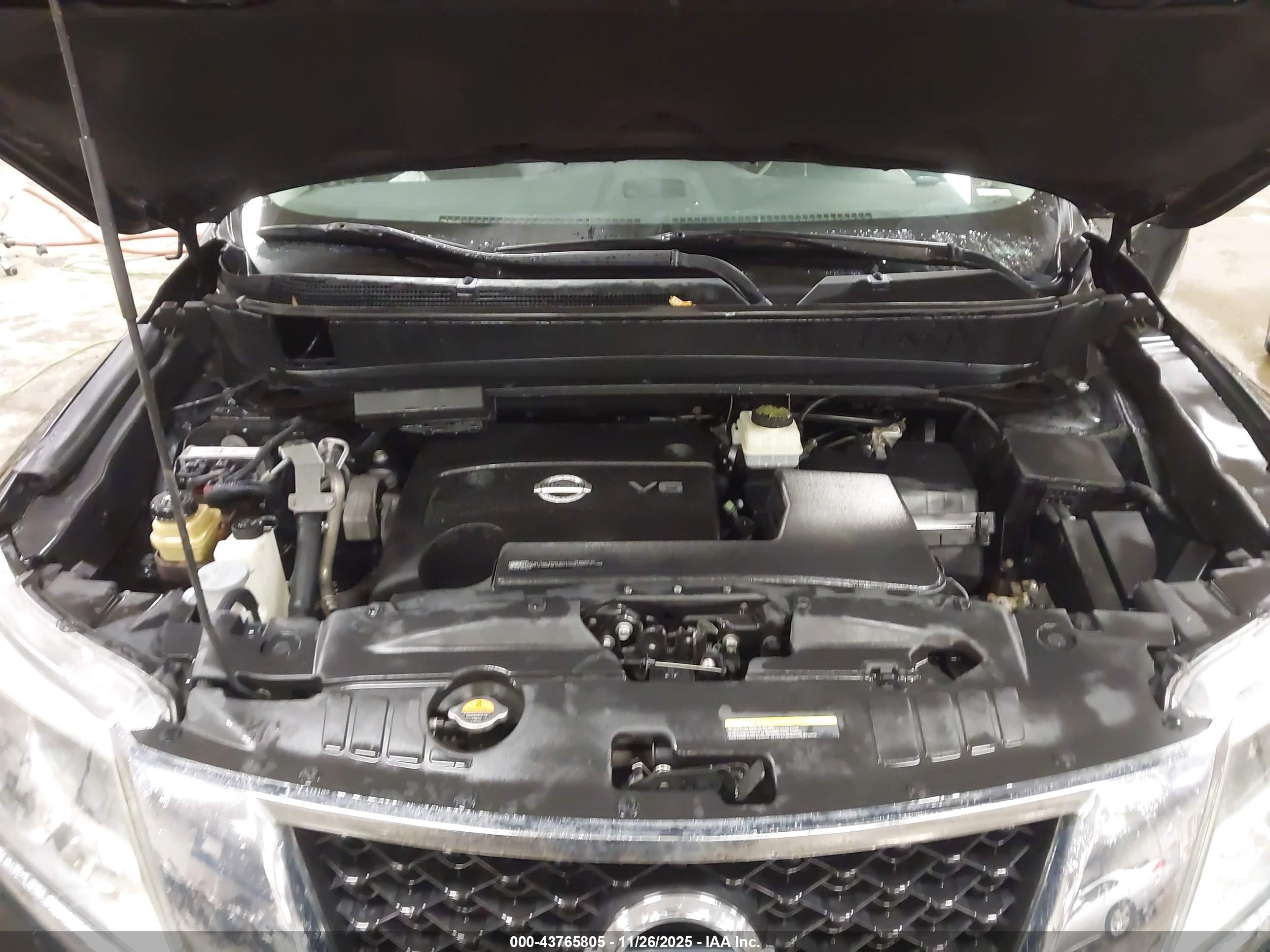 NISSAN PATHFINDER image 10