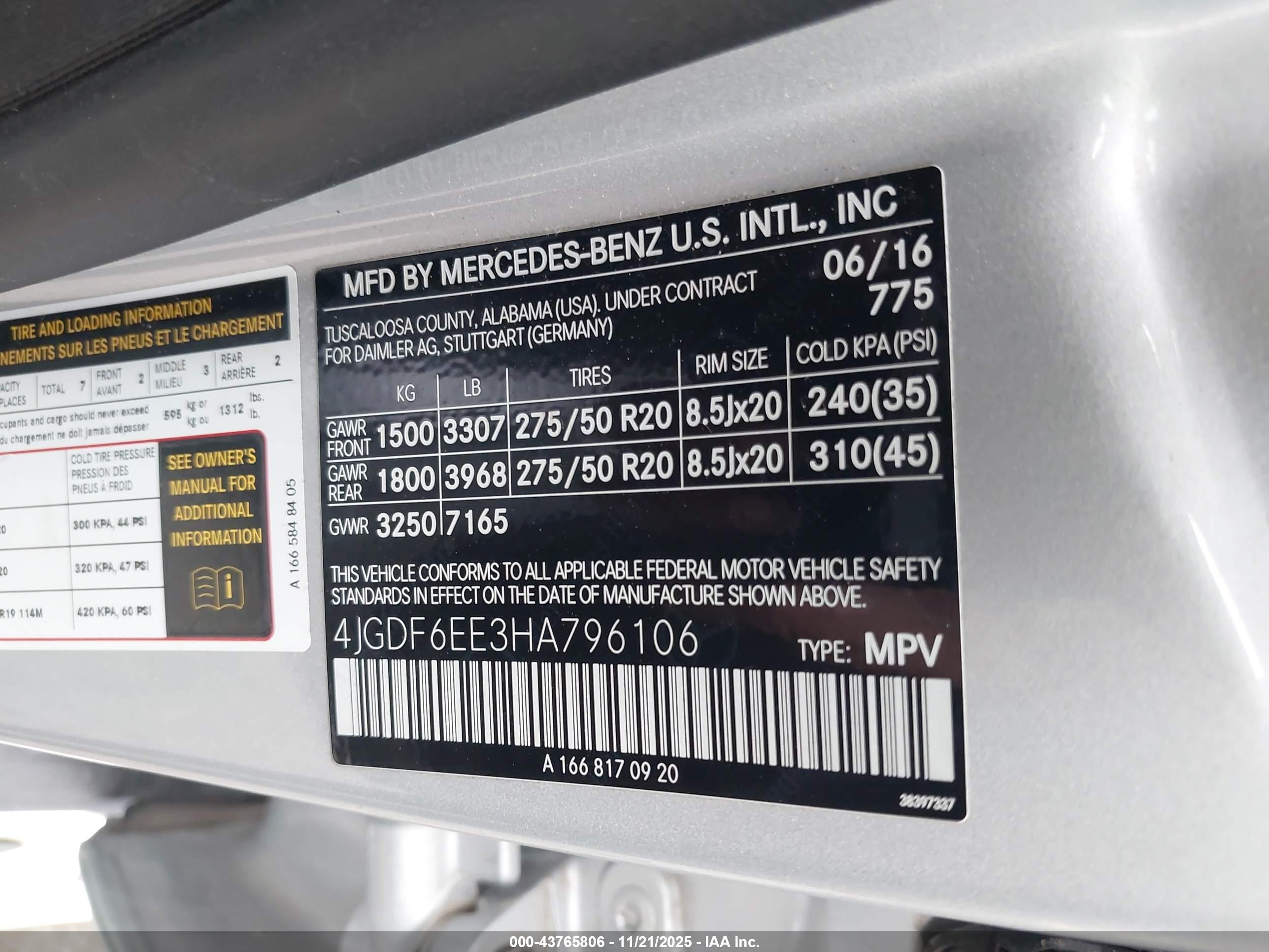 MERCEDES-BENZ GLS image 9