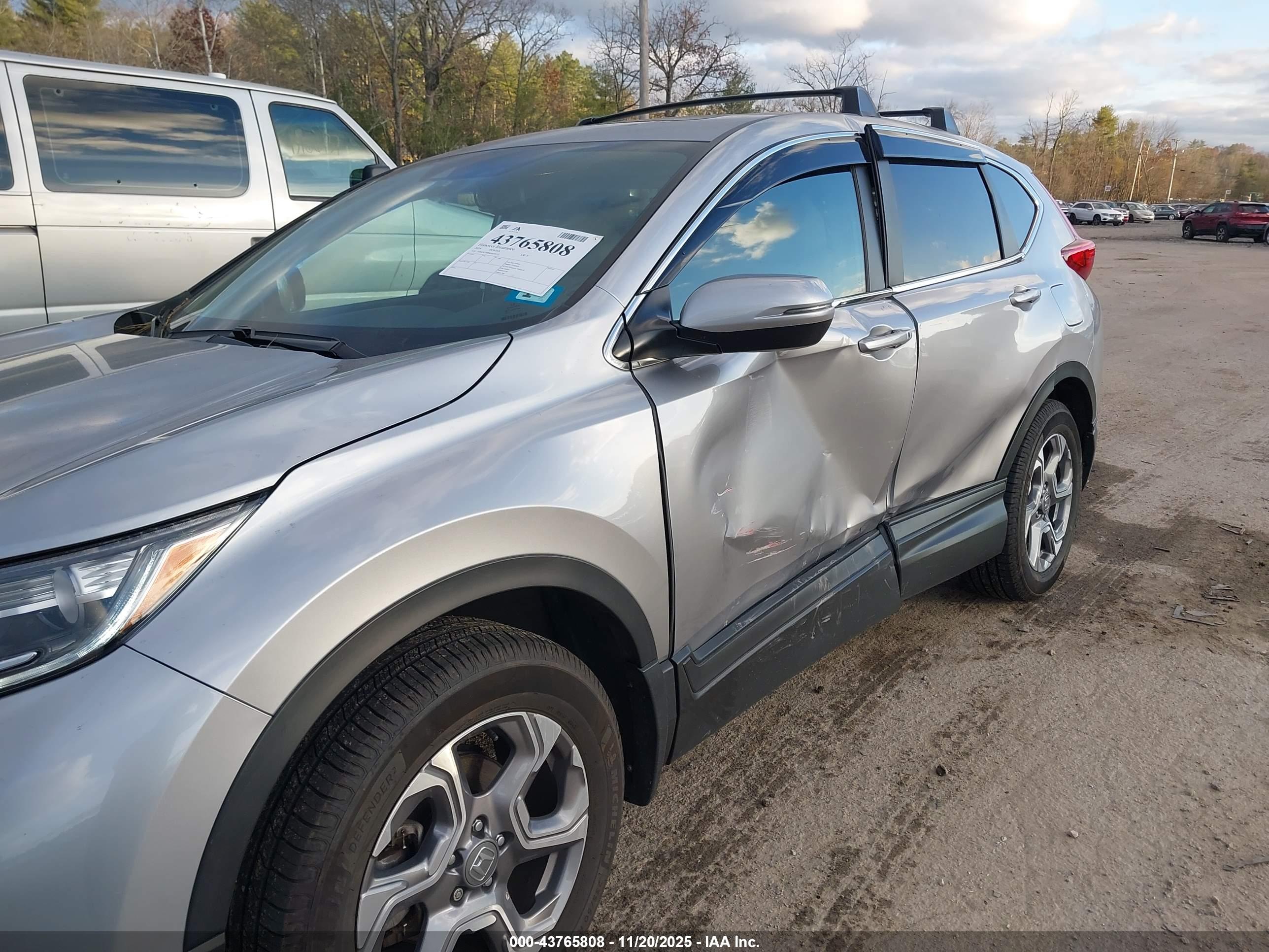 HONDA CR-V image 6