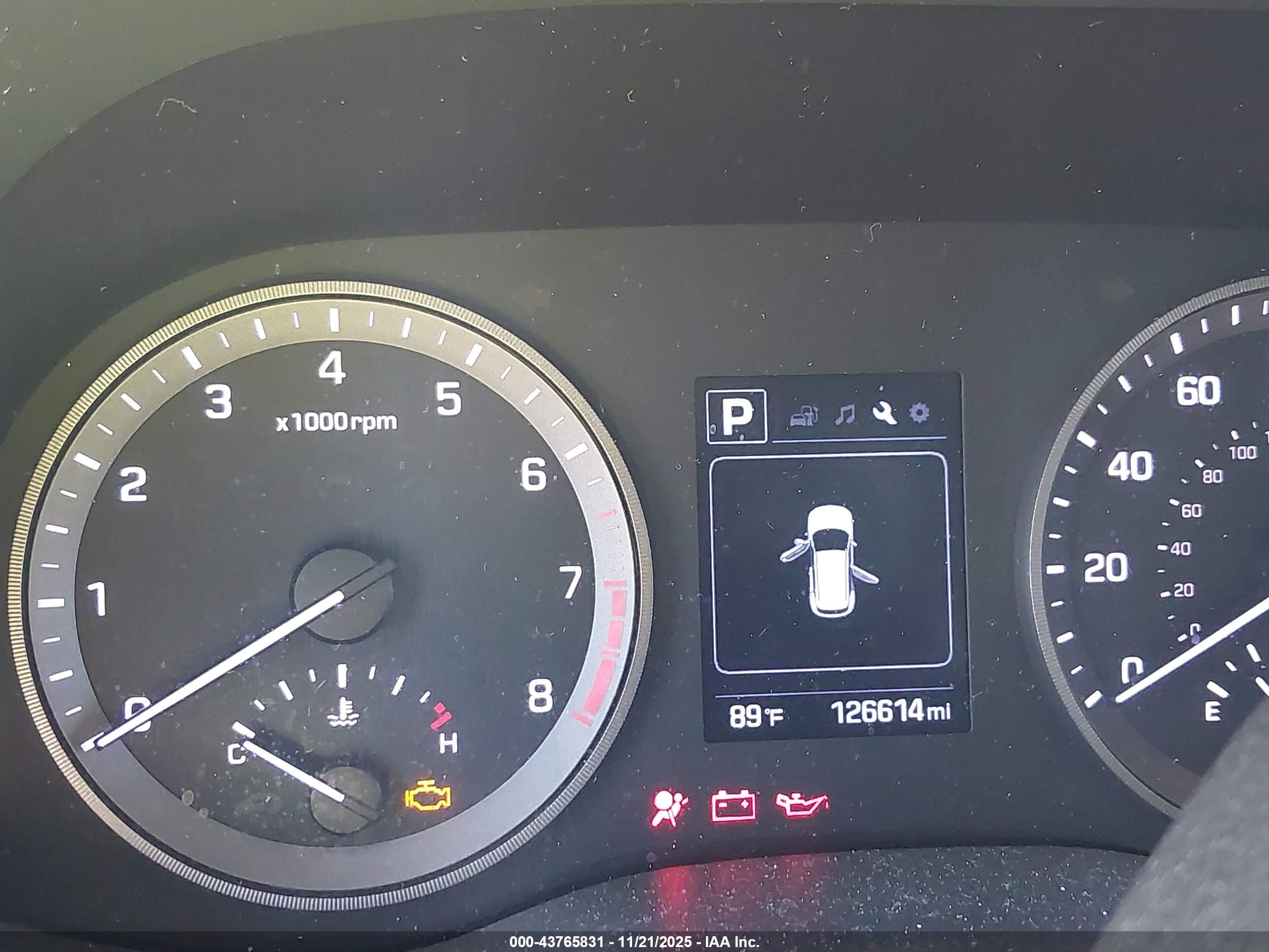 HYUNDAI TUCSON image 7