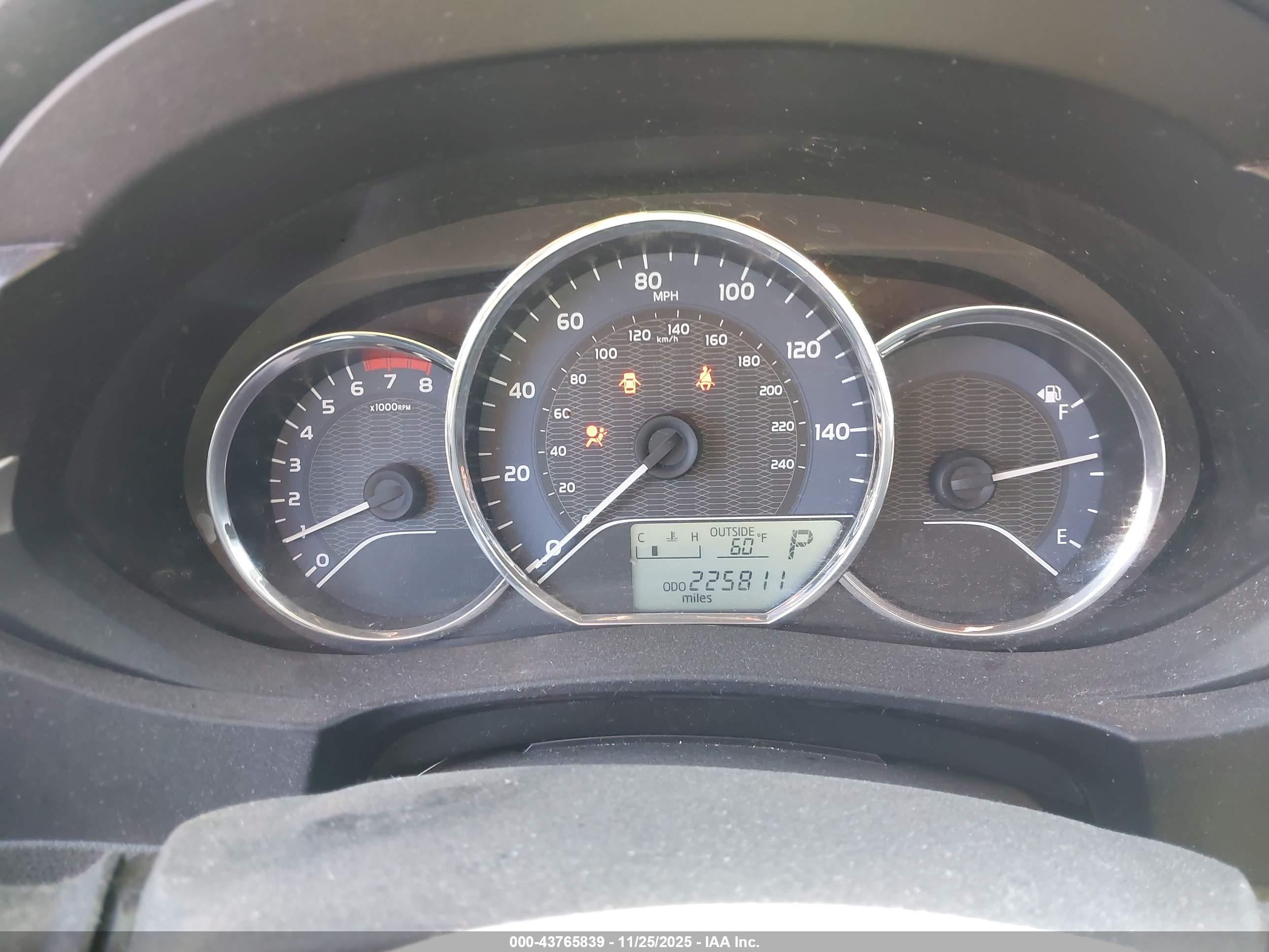 TOYOTA COROLLA image 7