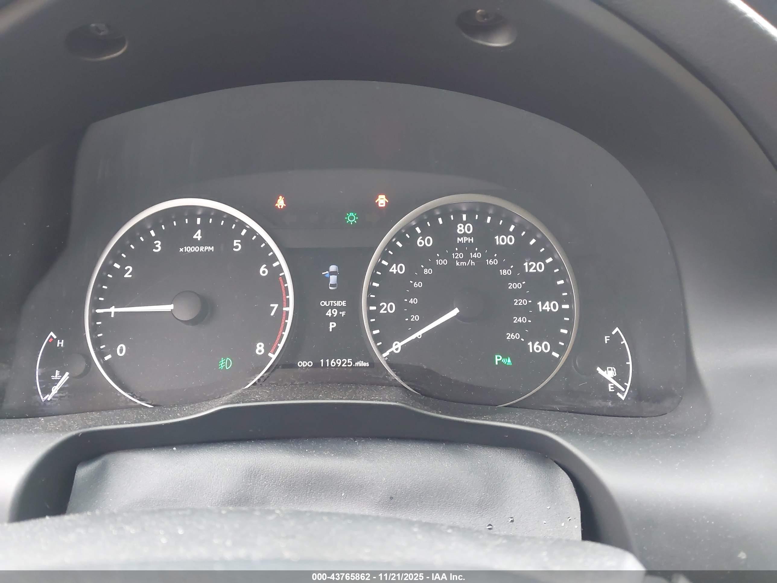 LEXUS ES image 7