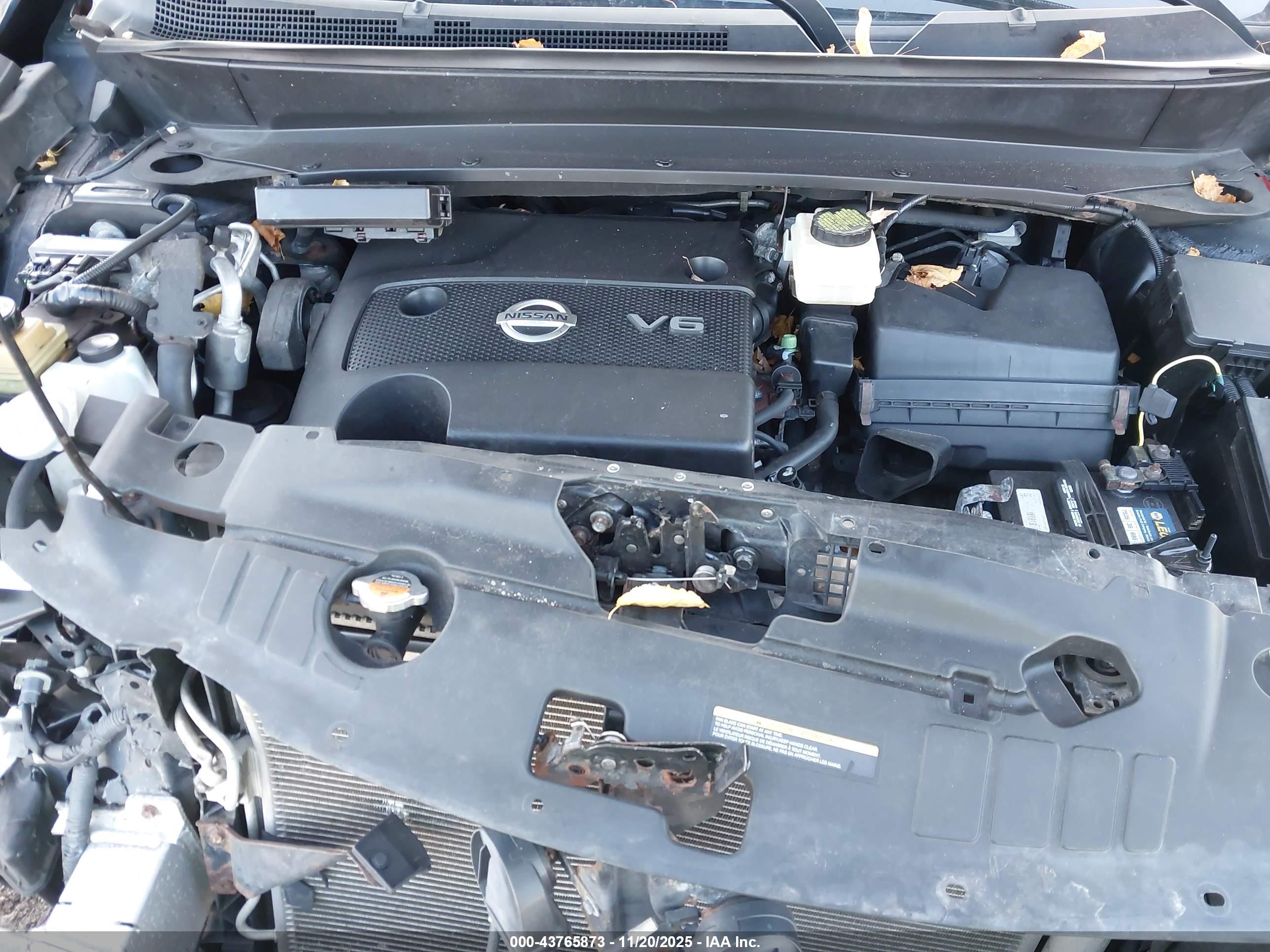 NISSAN PATHFINDER image 10