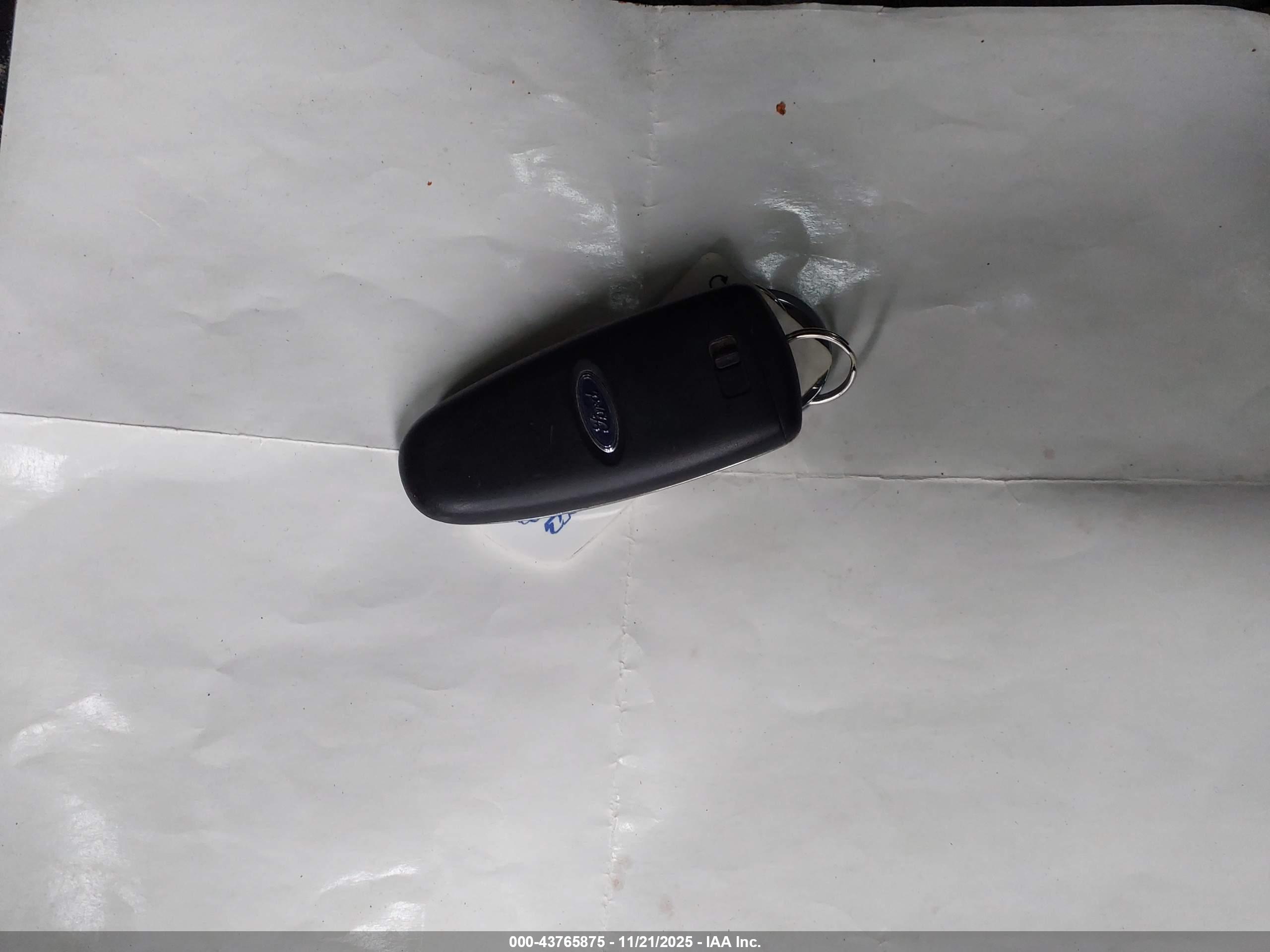 FORD ESCAPE image 11