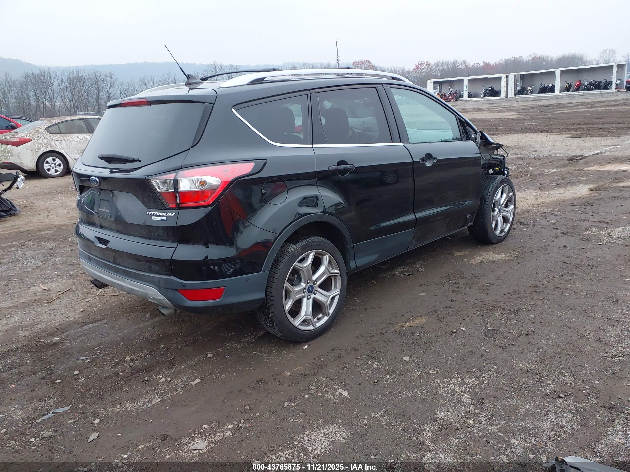 FORD ESCAPE image 4