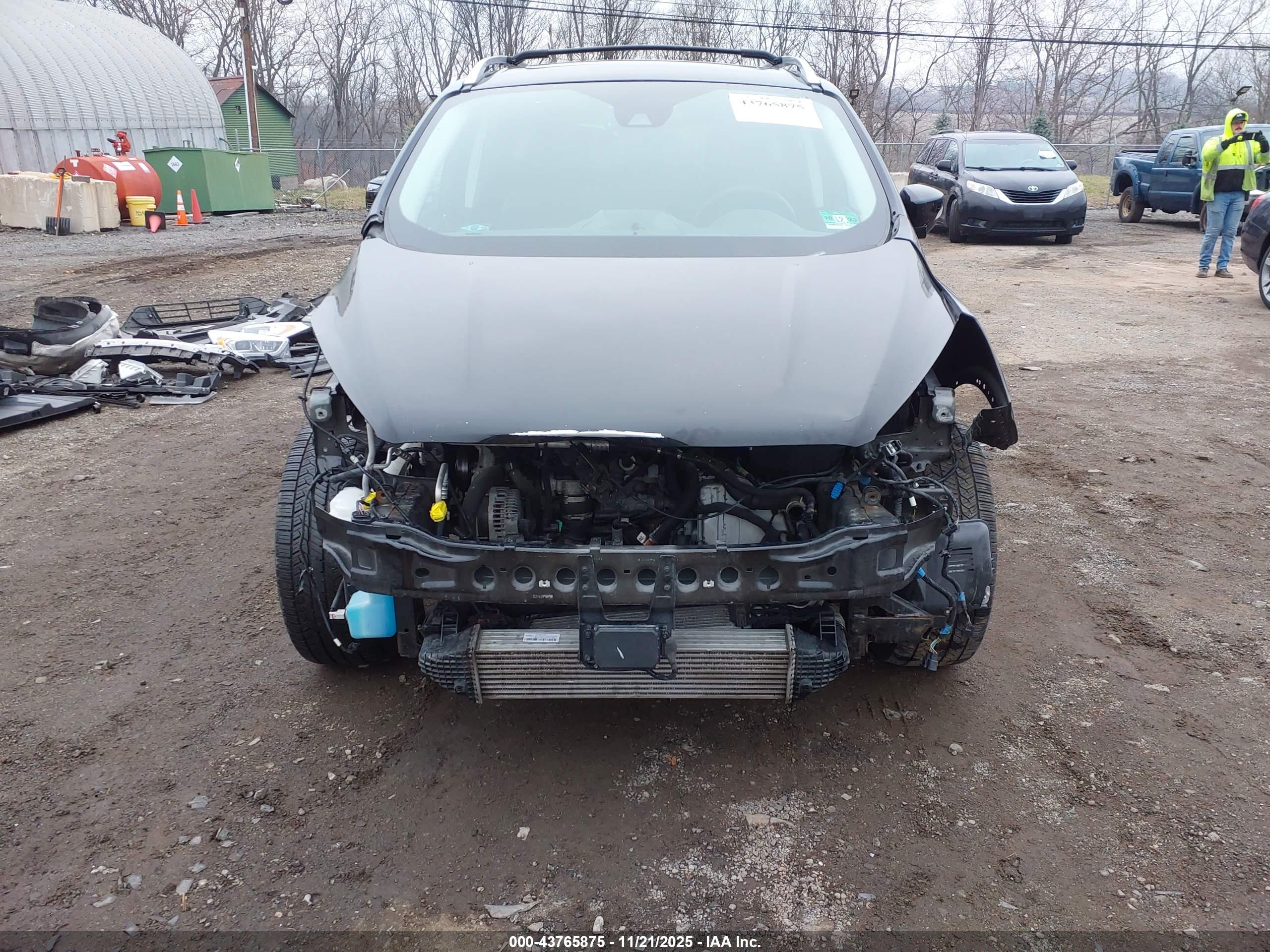 FORD ESCAPE image 6