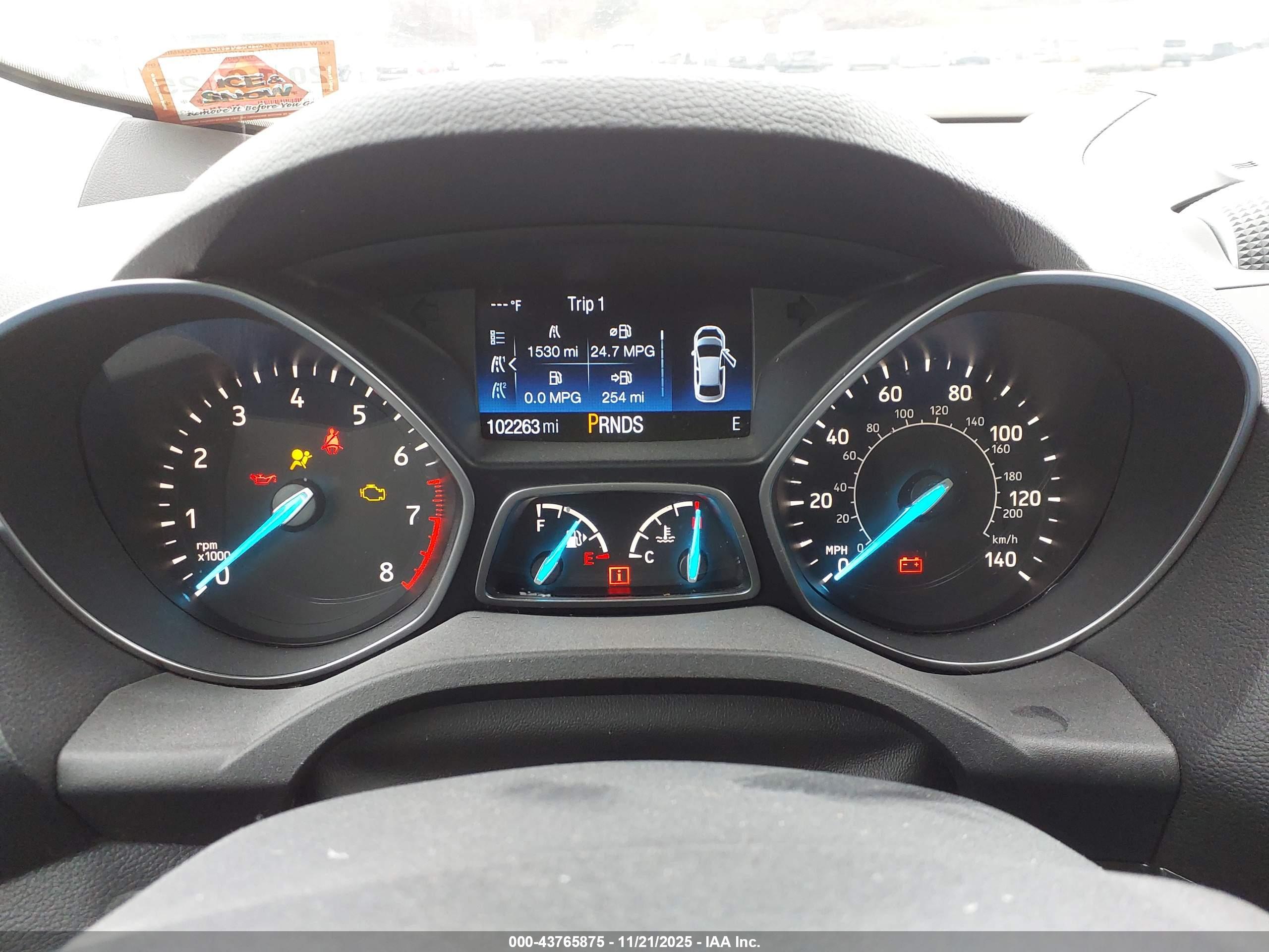 FORD ESCAPE image 7