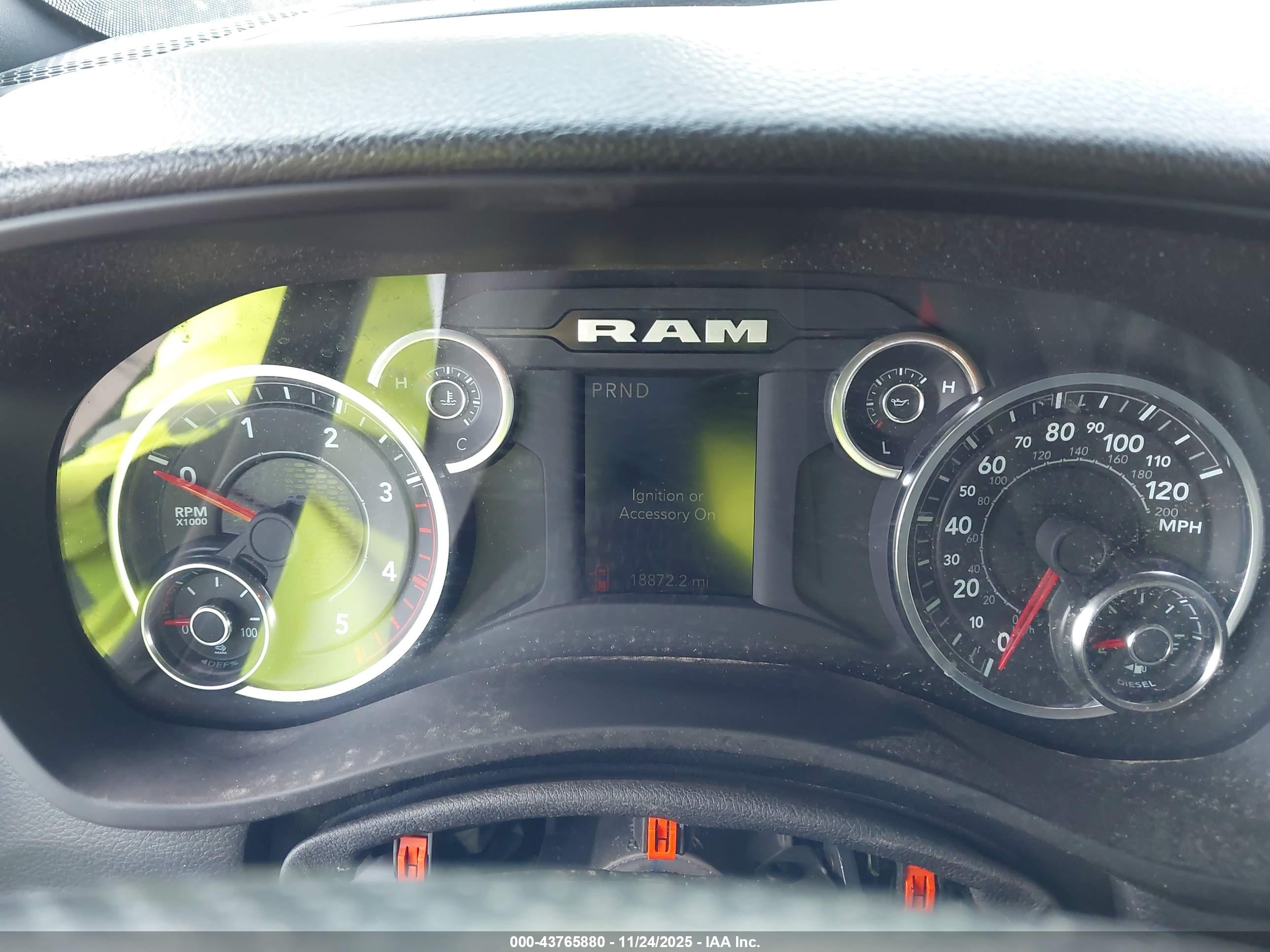 RAM 2500 image 7