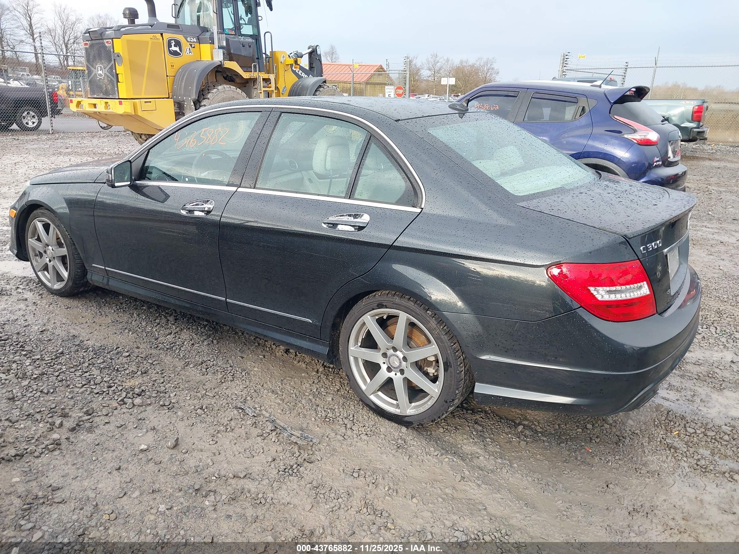 MERCEDES-BENZ C image 3