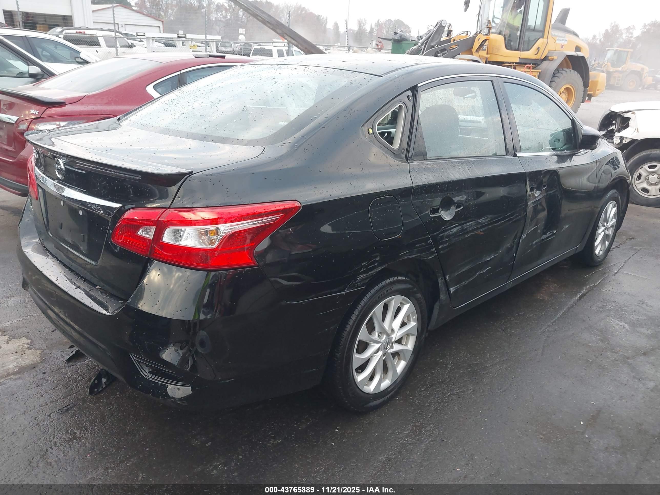 NISSAN SENTRA image 4