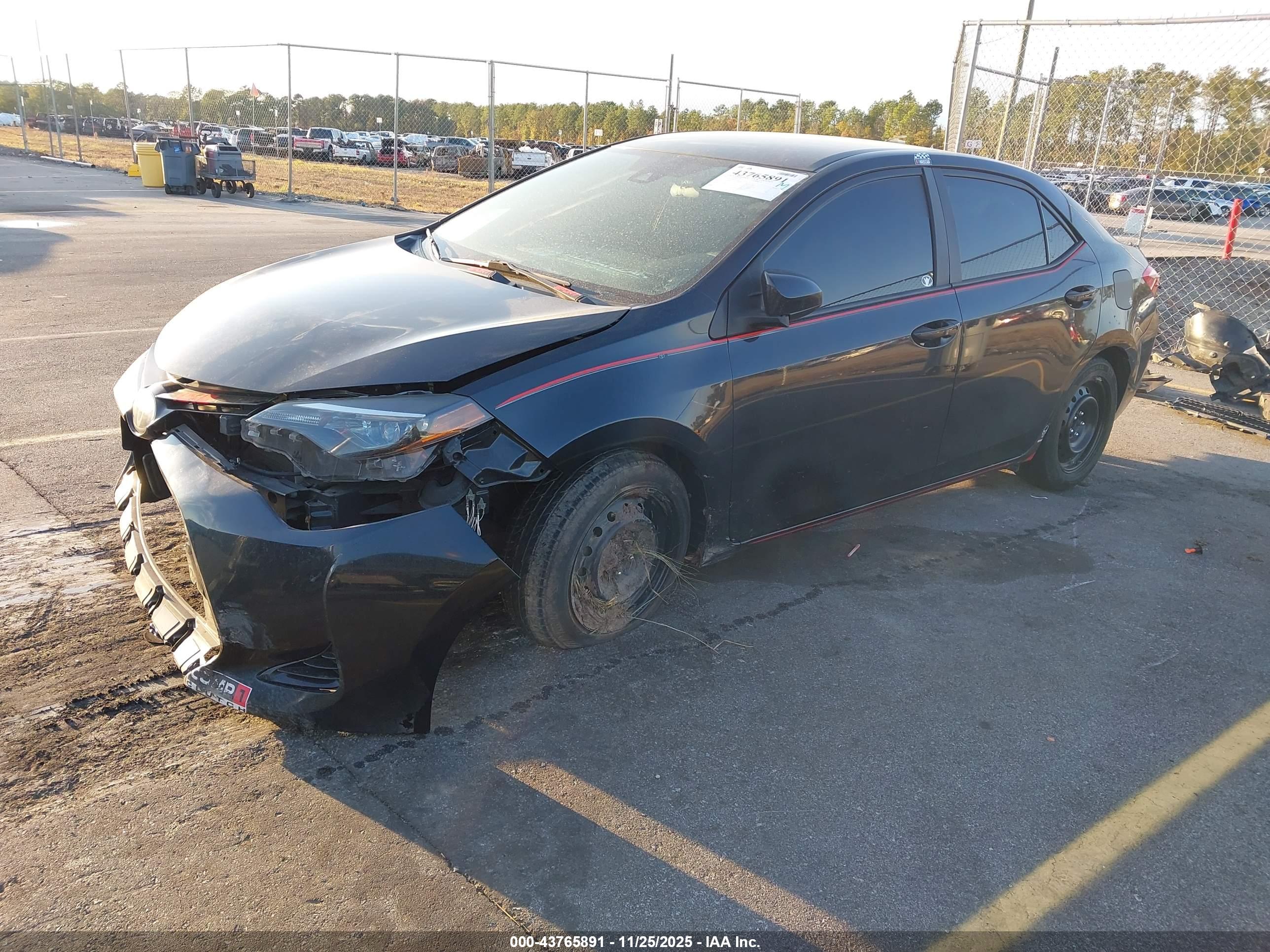 TOYOTA COROLLA image 2