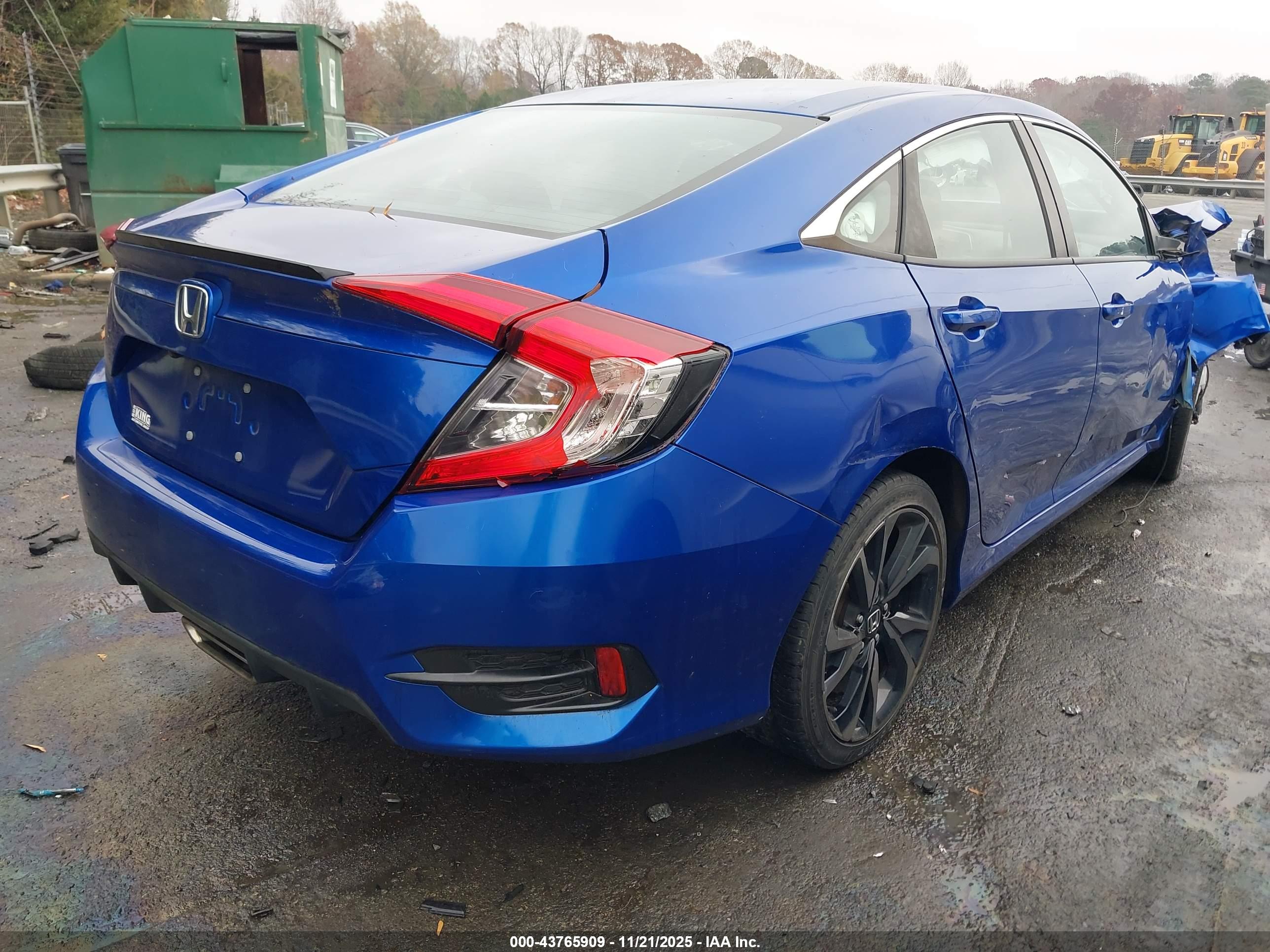 HONDA CIVIC image 4