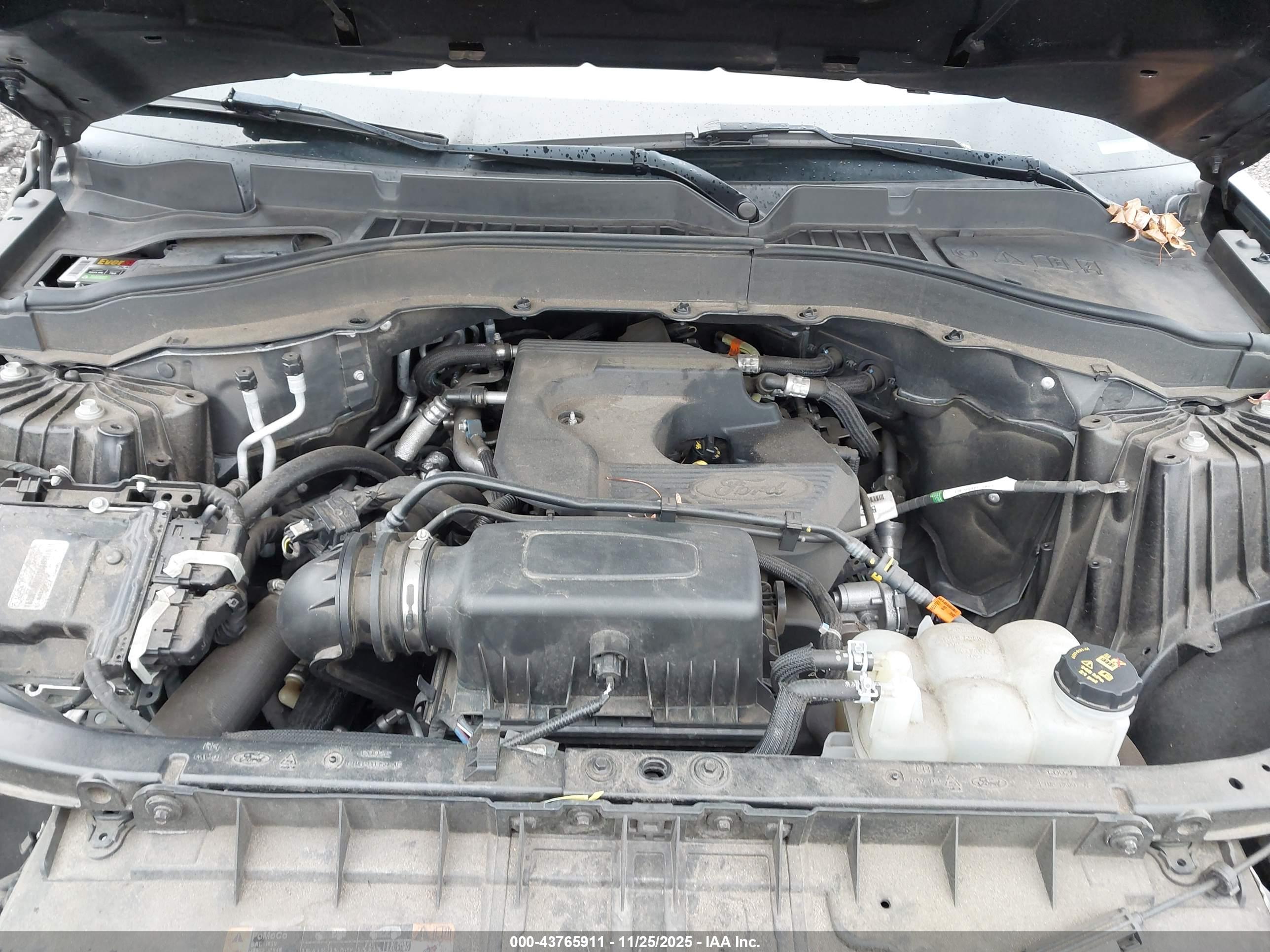 FORD EXPLORER image 10