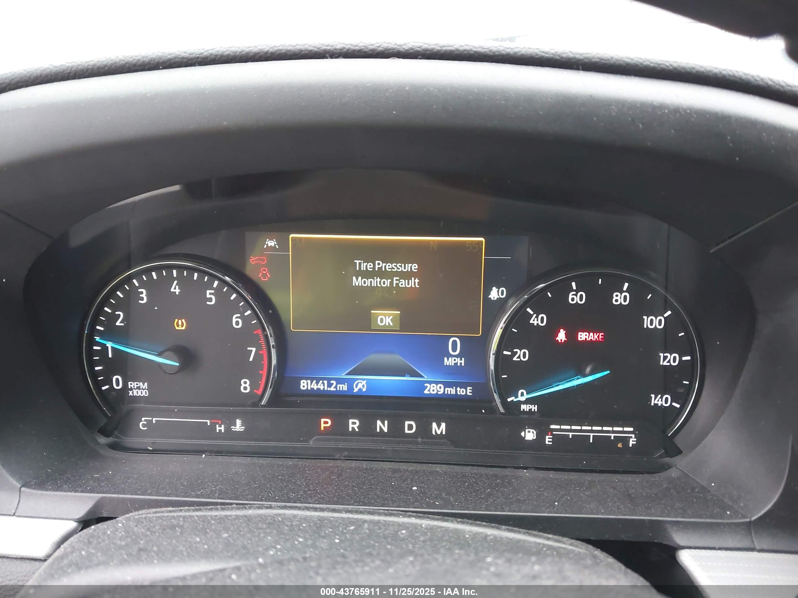 FORD EXPLORER image 7