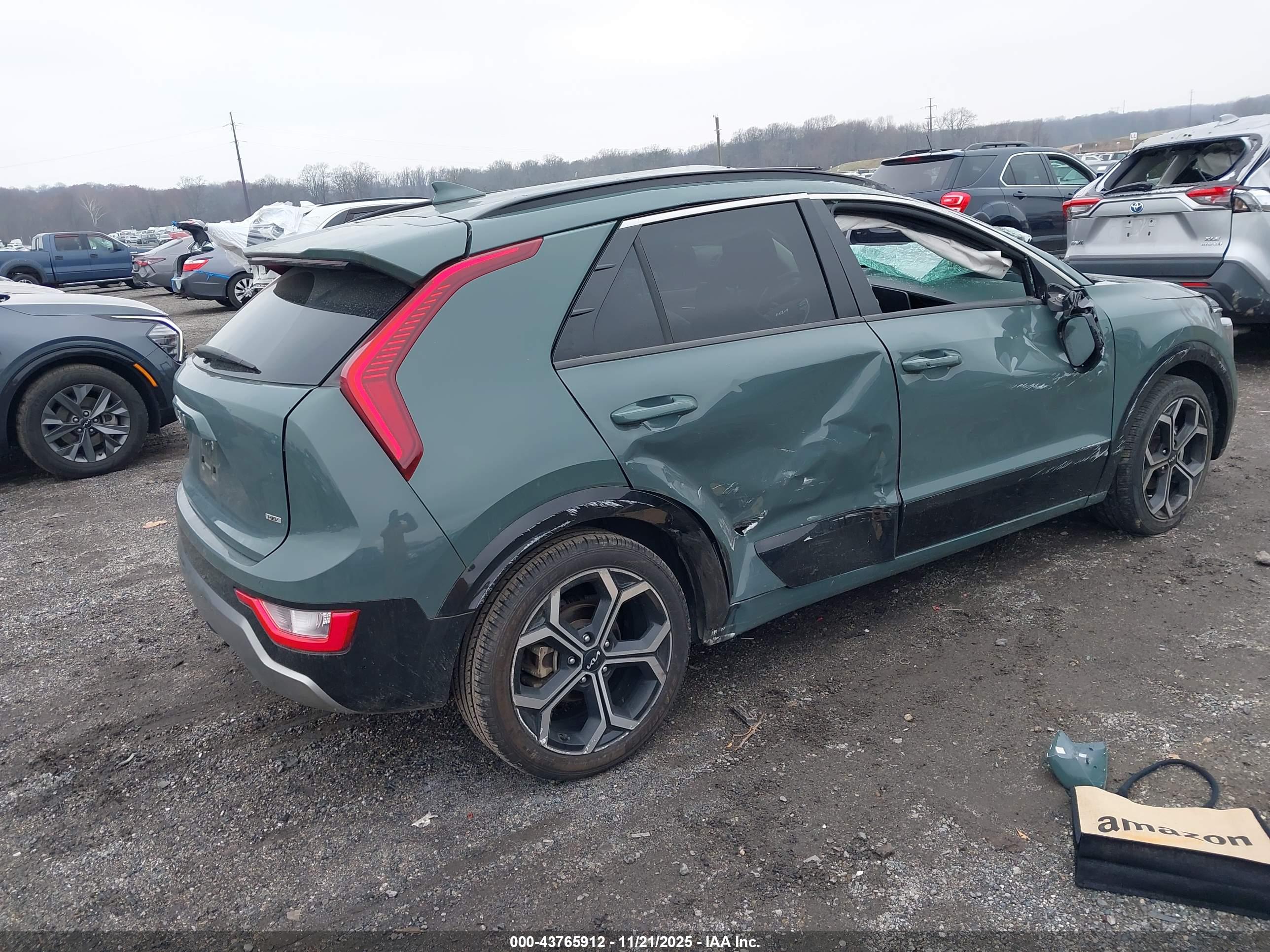 KIA NIRO image 4