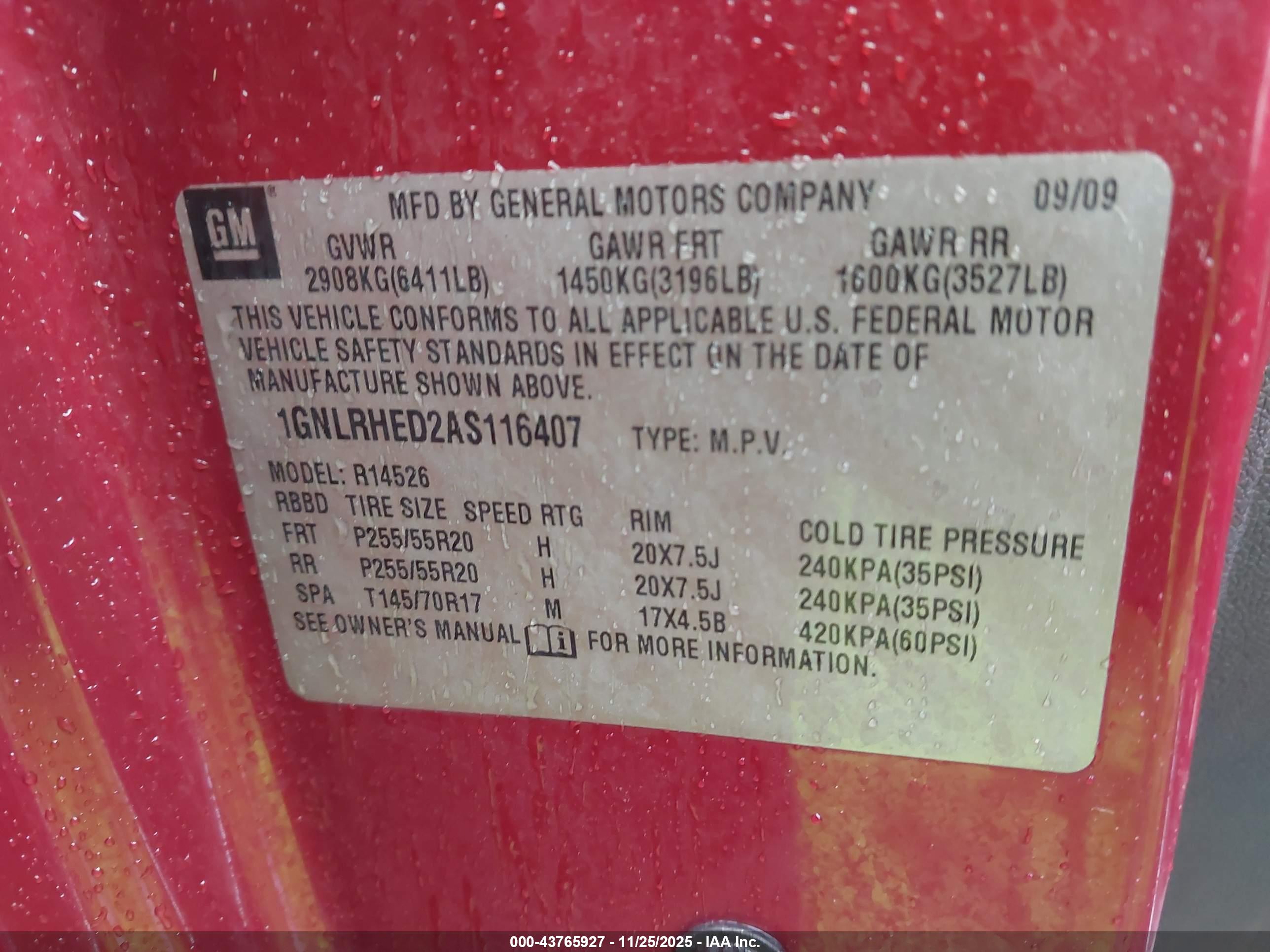 CHEVROLET TRAVERSE image 9
