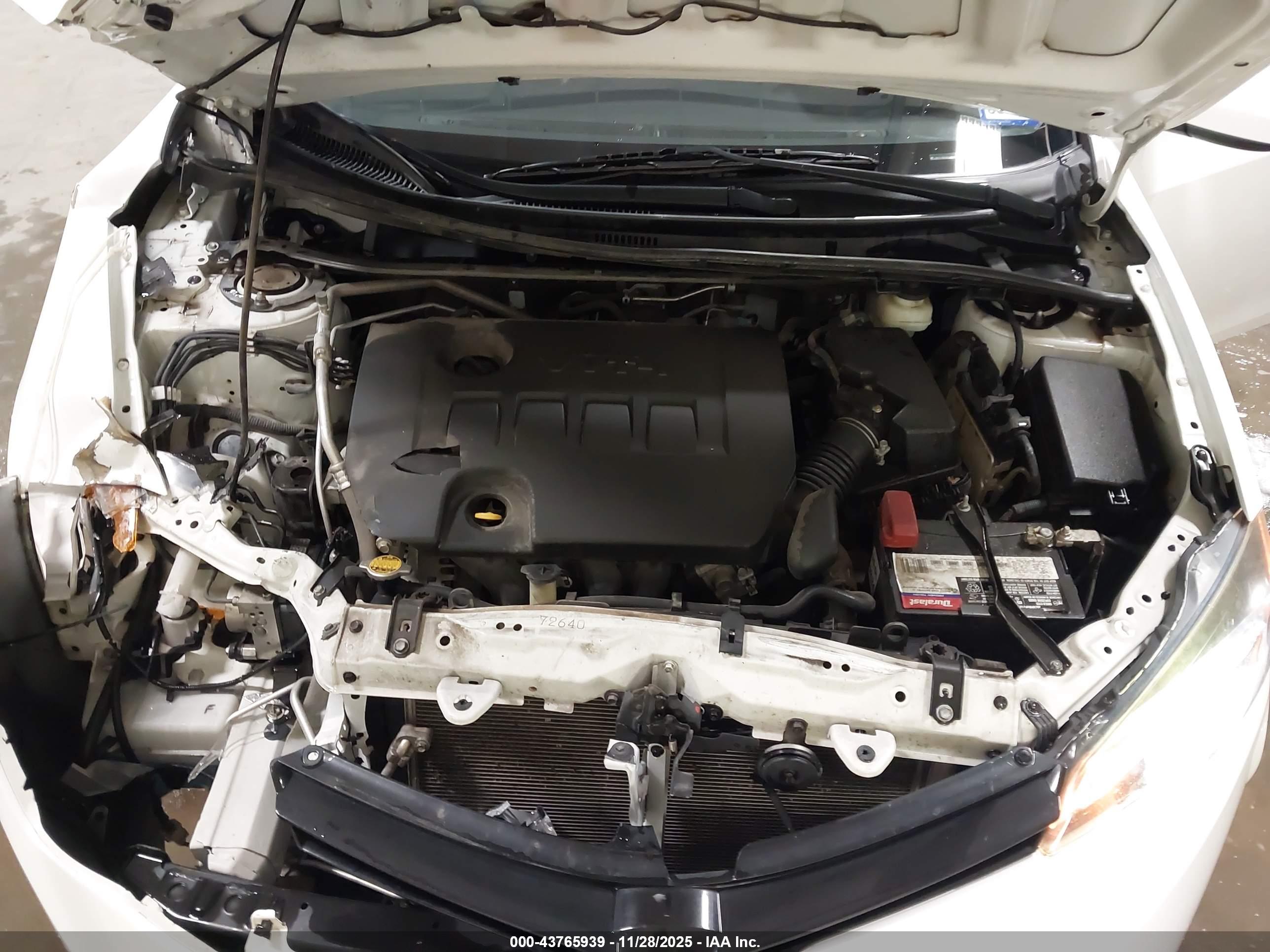 TOYOTA COROLLA image 10