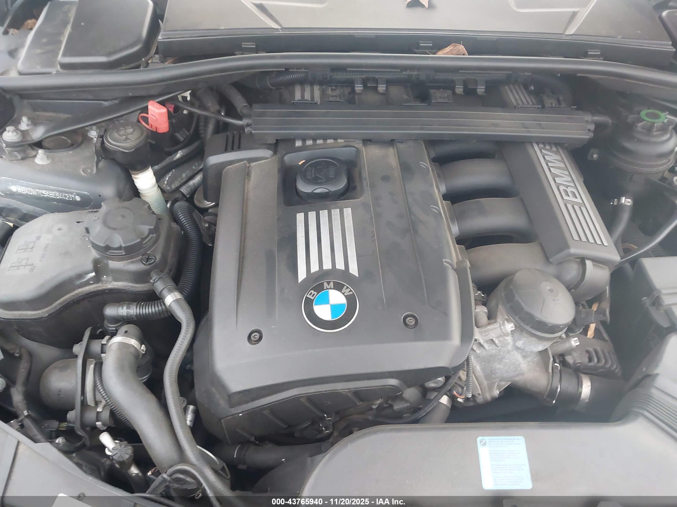 BMW 328I image 10