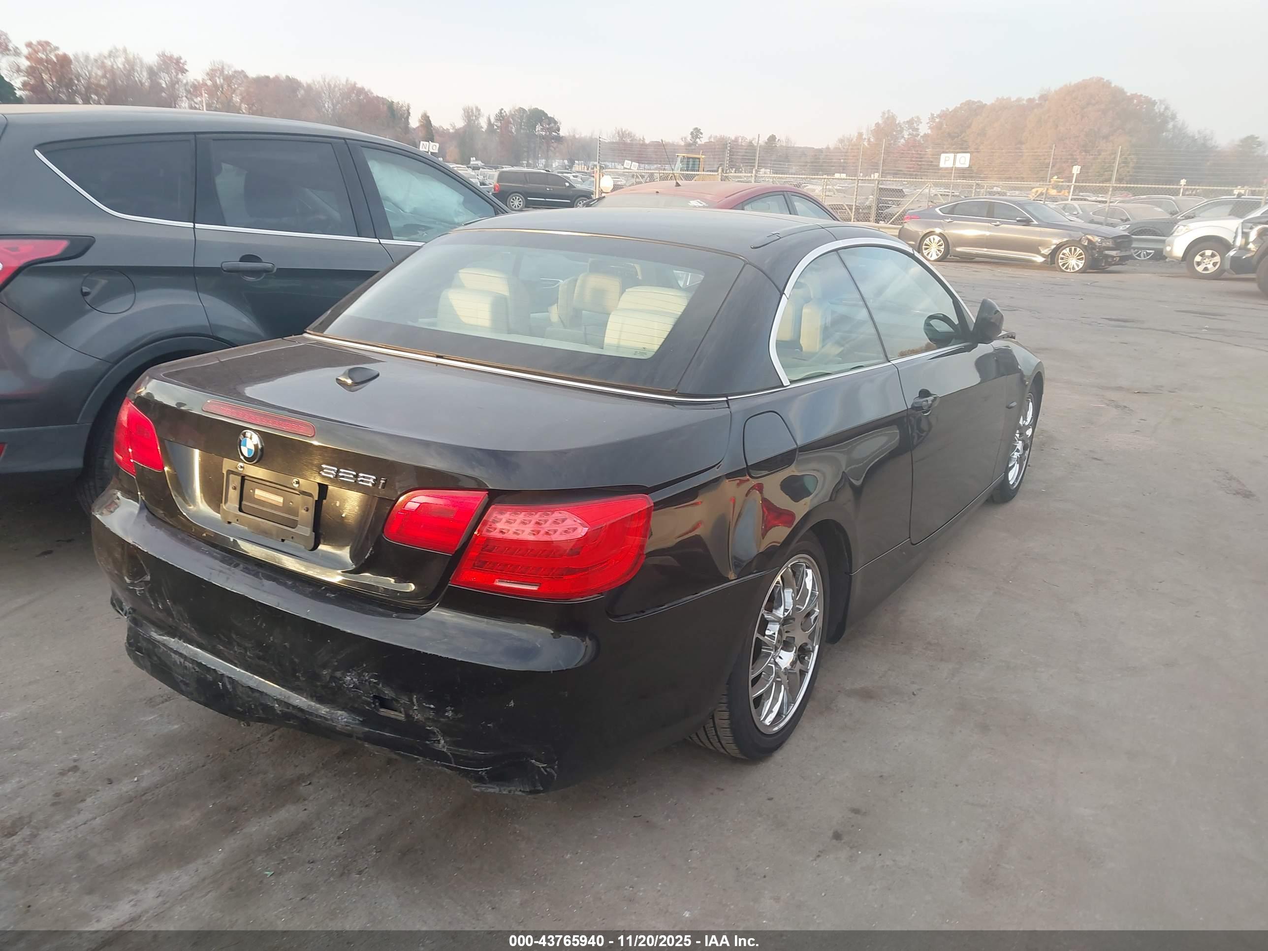 BMW 328I image 4