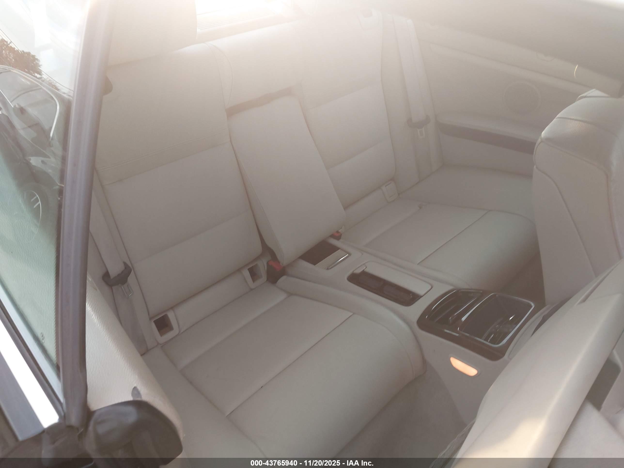 BMW 328I image 8