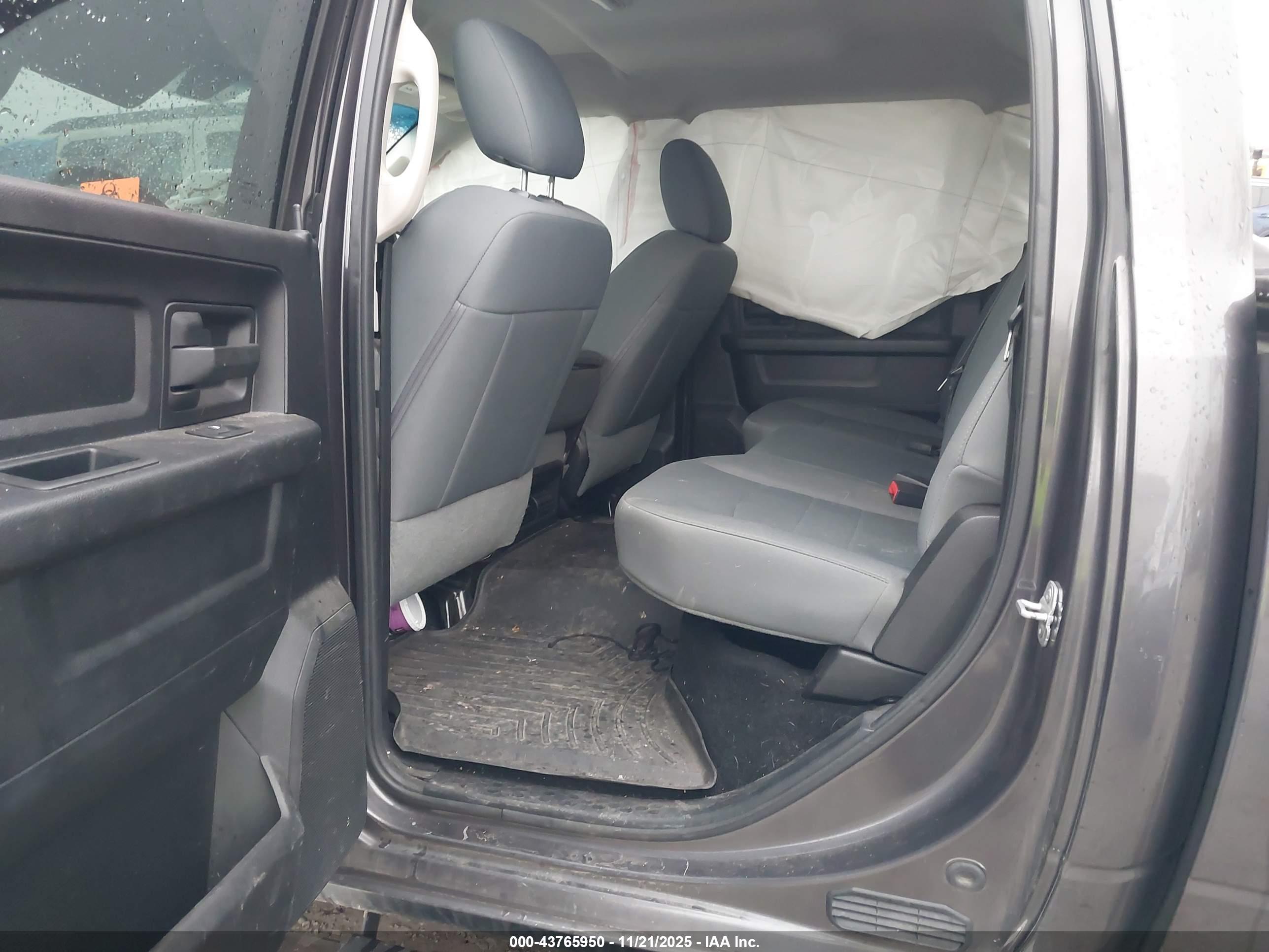 RAM 1500 image 8