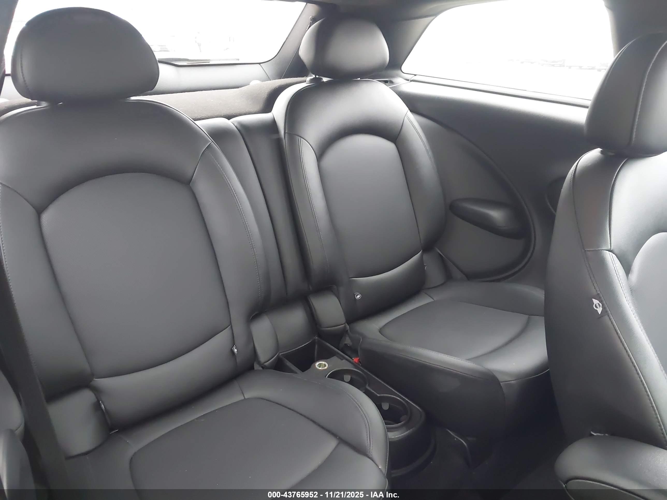 MINI PACEMAN image 8