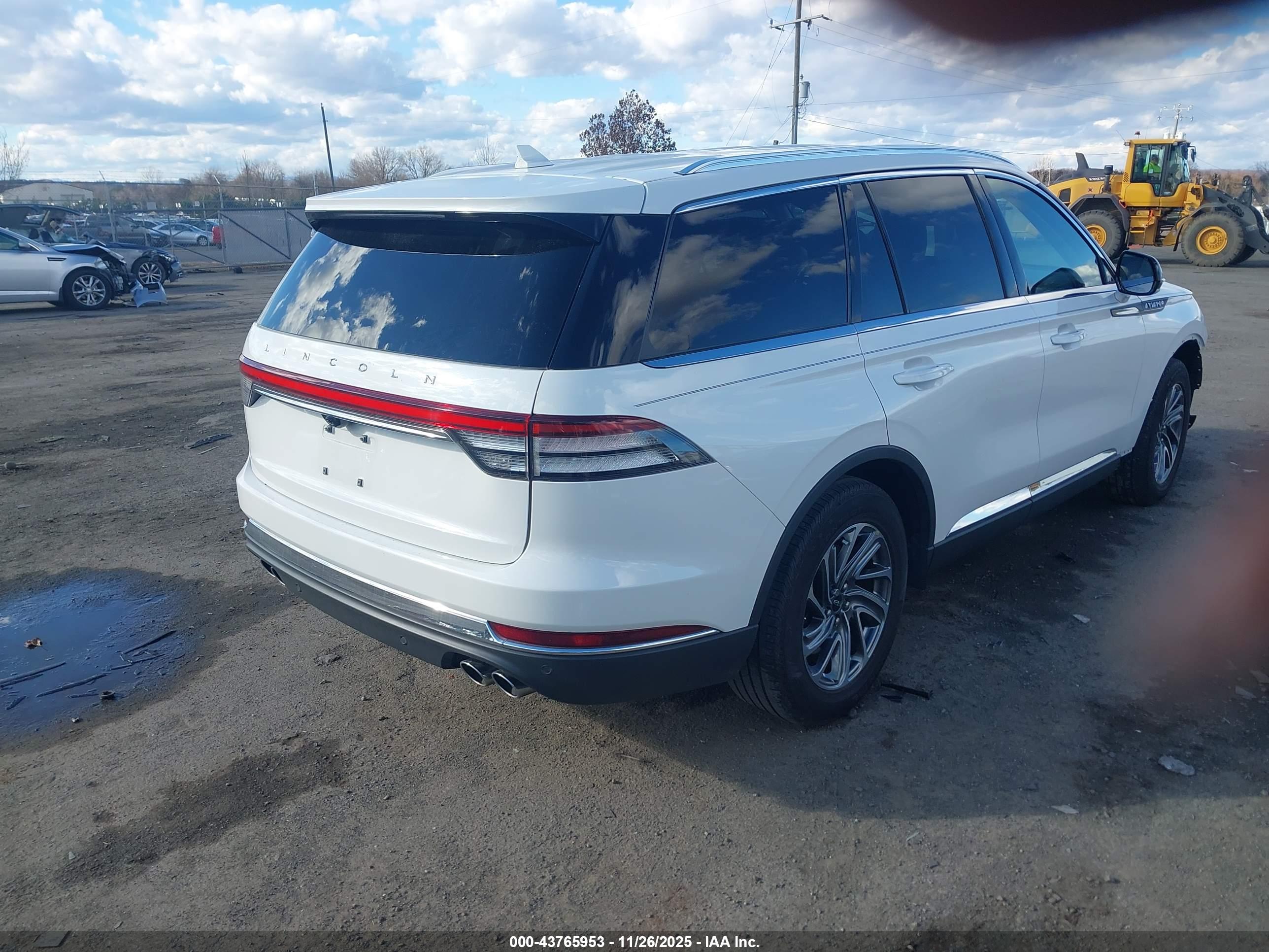 LINCOLN AVIATOR image 4