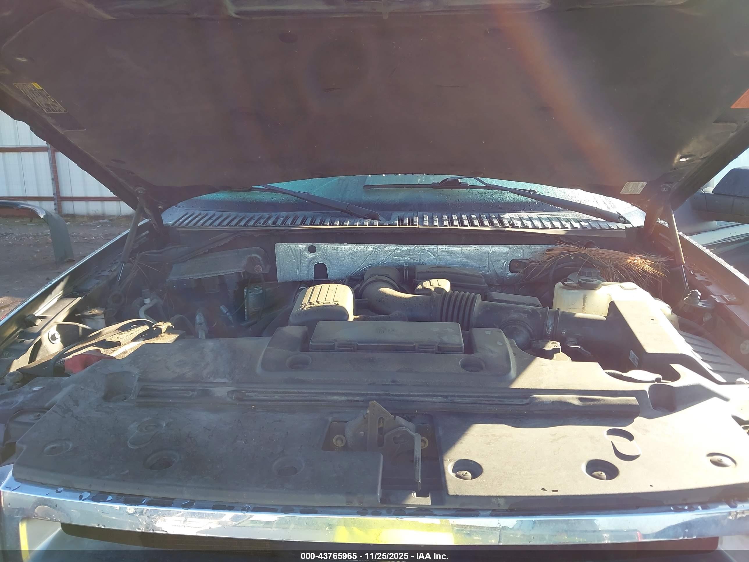 FORD EXPEDITION image 10
